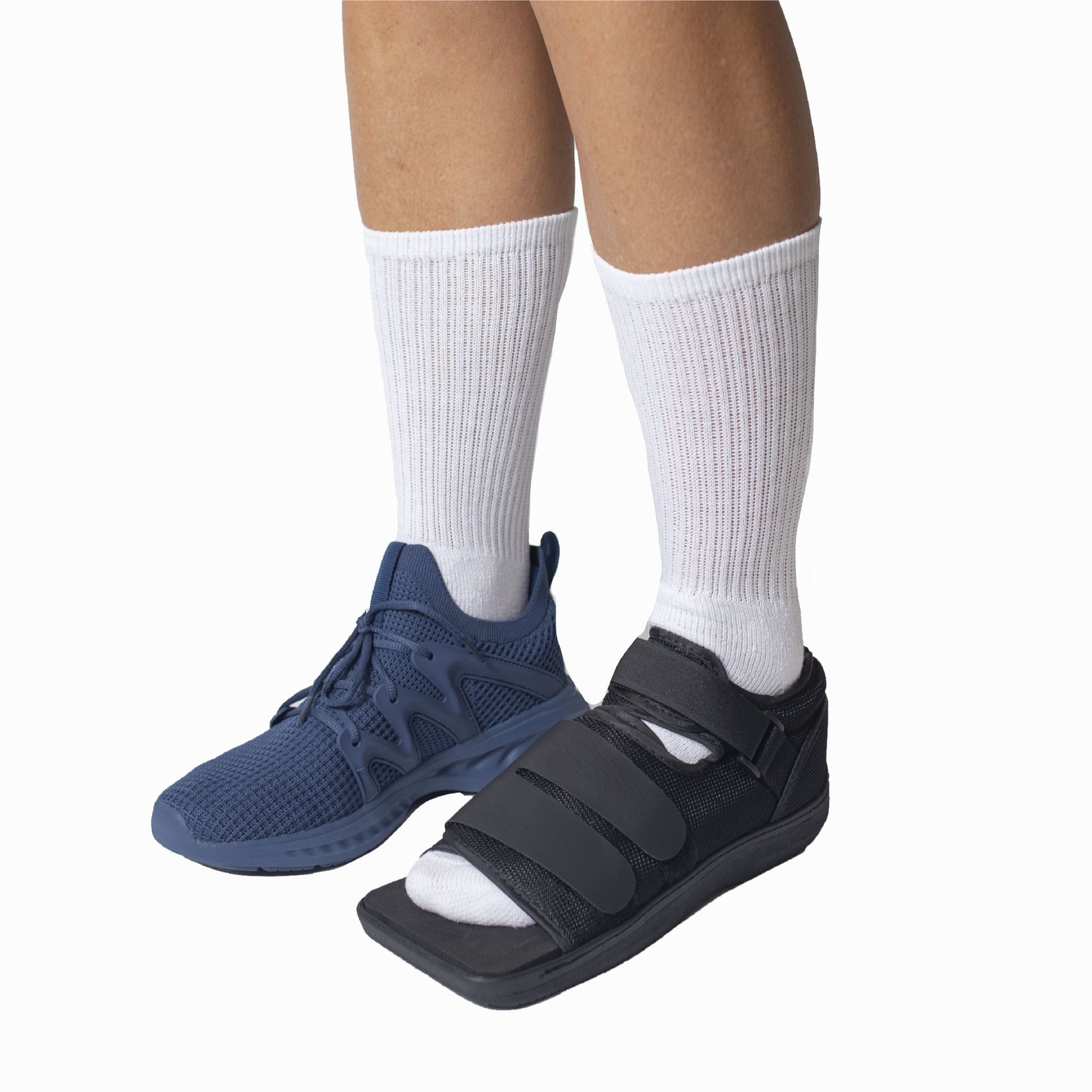 Deluxe Post Op Recovery Shoe- Adjustable Medical Walking Shoe Post Surgery