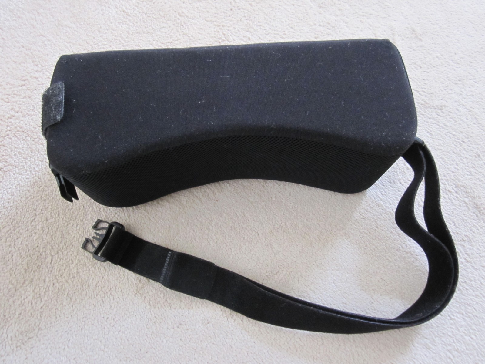 Össur Formfit Shoulder Brace Sling & External Rotation Pillow – Regular – EUC