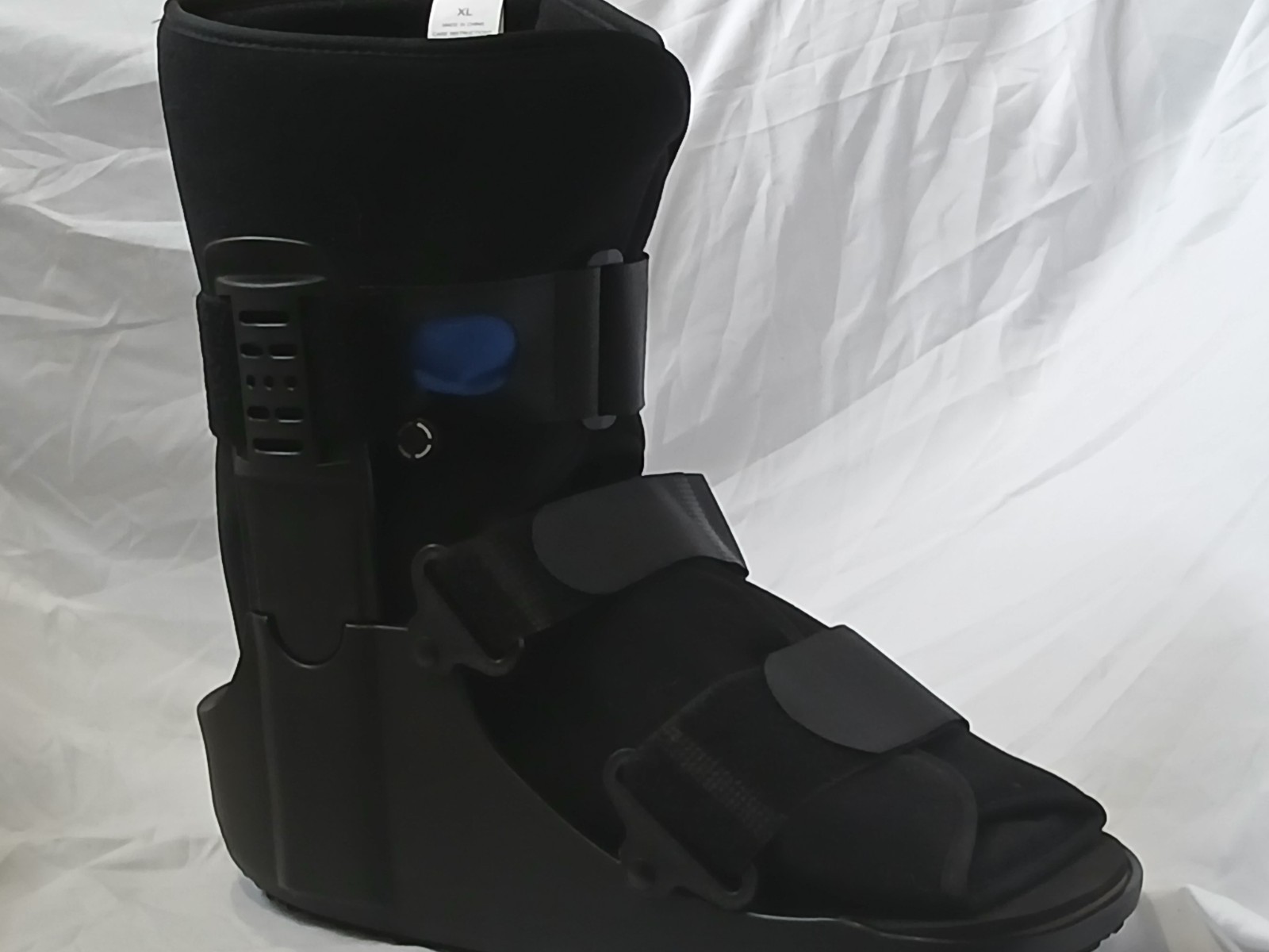 Orthopedic Walker Fracture Boot, Fits Left or Right, Size XLarge Black 🤍