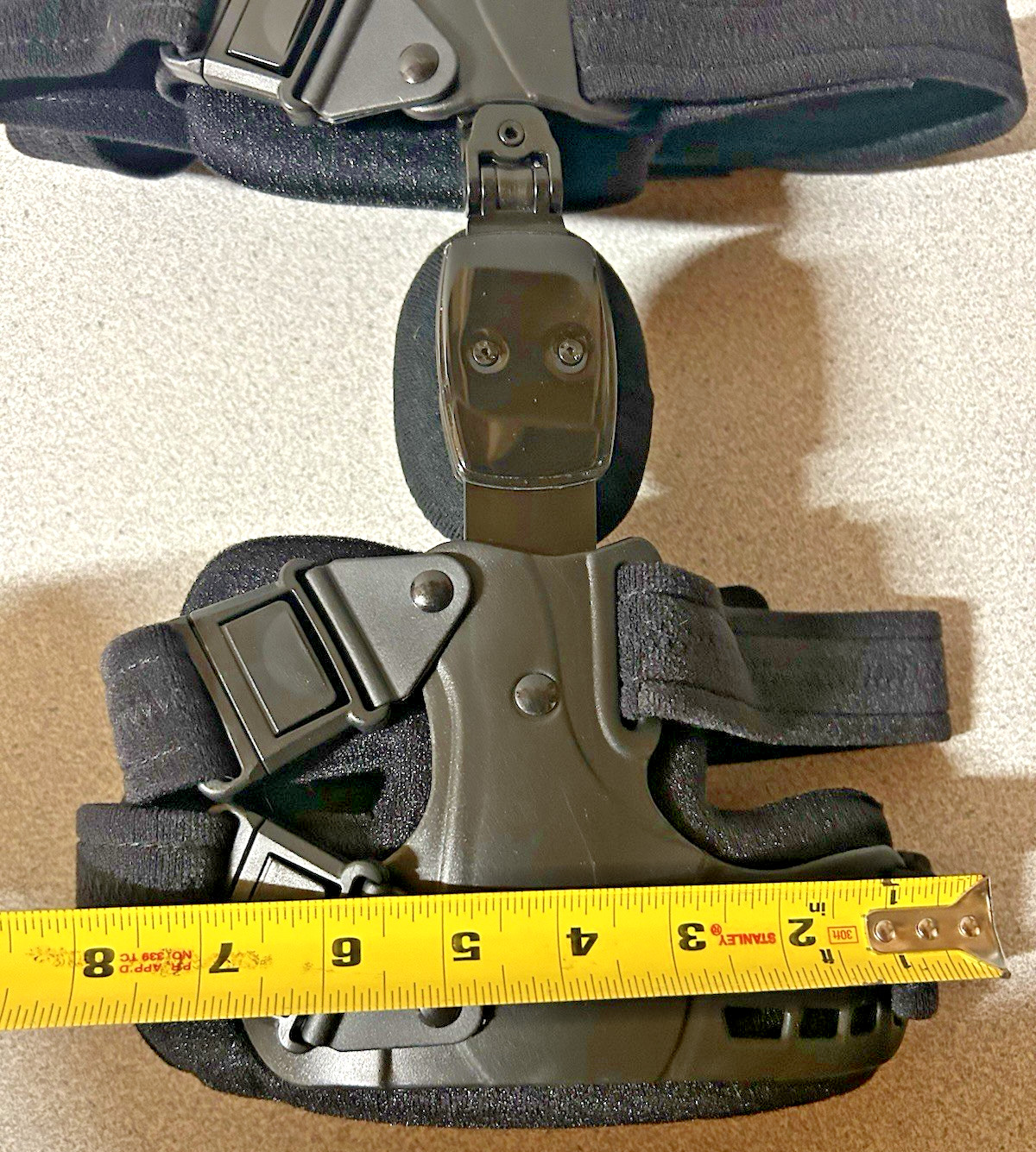 NEW Dr Medical DRMS The OA Reliever Left Knee Brace KB-138L Universal w Sleeve