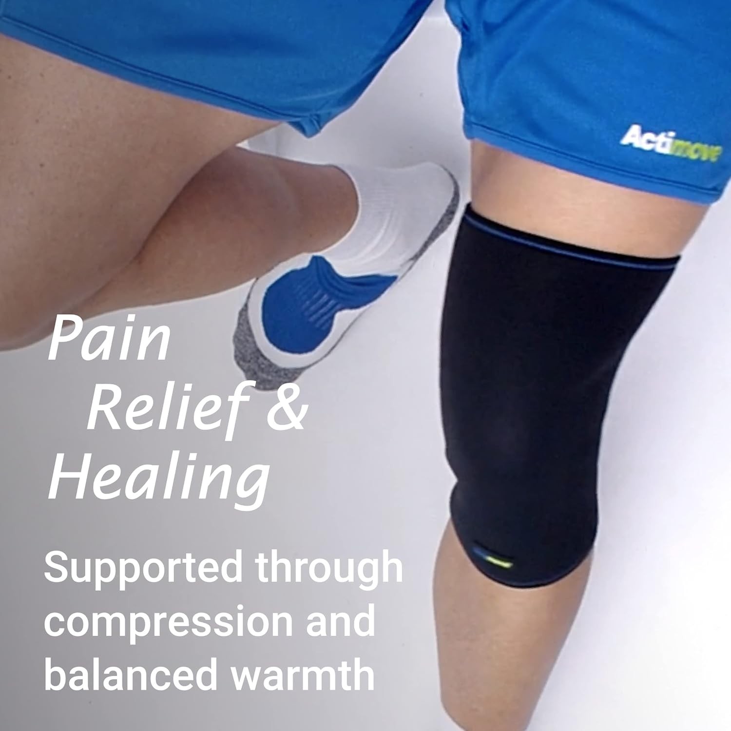 Actimove Sports Edition Knee Support Closed Patella (Navy) X-Large