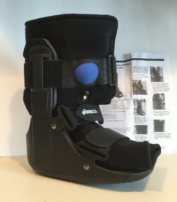 Breg Integrity NT-231215 Fracture Walker Boot Small Blue Air Pump Valve X Pads