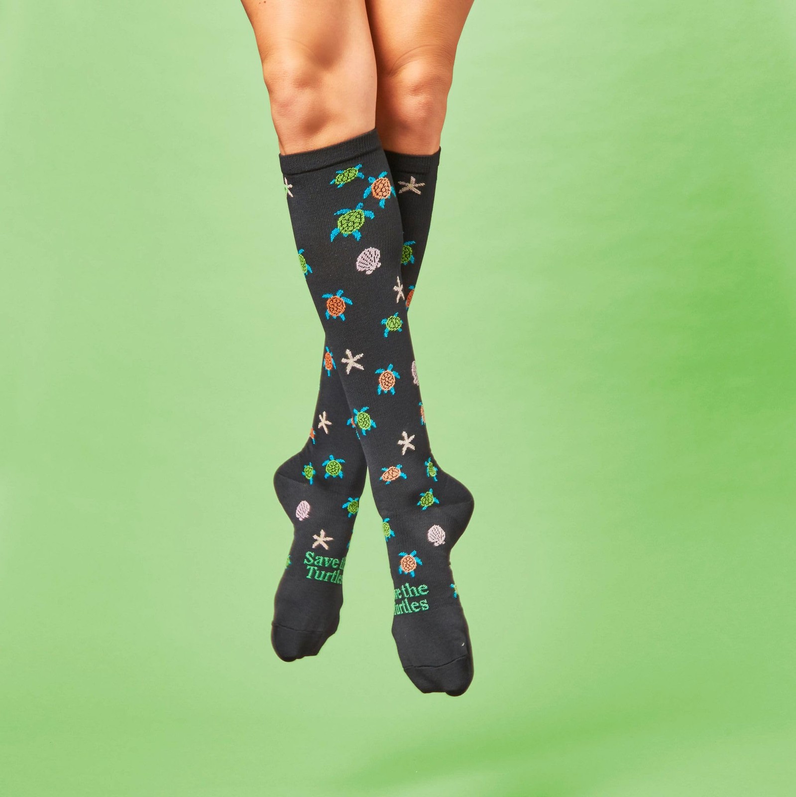 Womens Wide Calf Compression Socks 12-14 mmHg Fits Up to 22 Inch Calf 1 PCS
