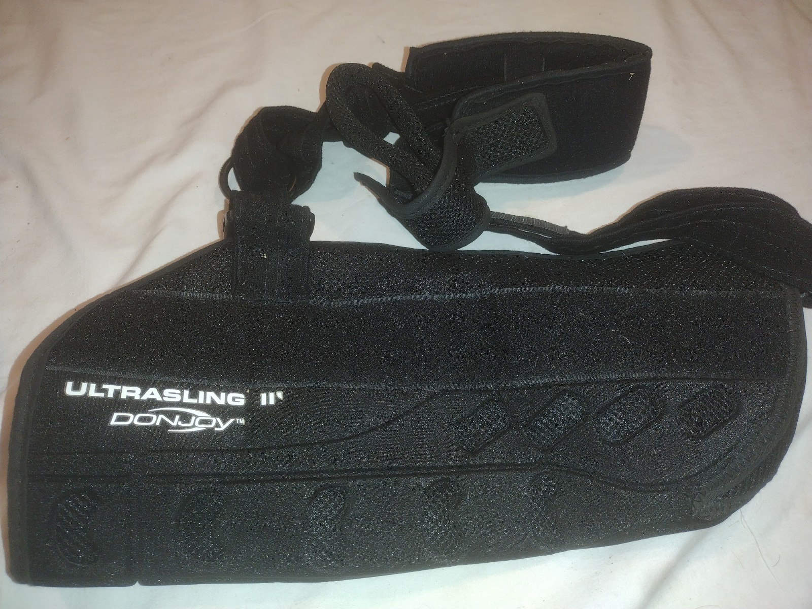 Don Joy Sling Arm Shoulder Medium Ultrasling III Adjustable DJ Orthopedics Blk
