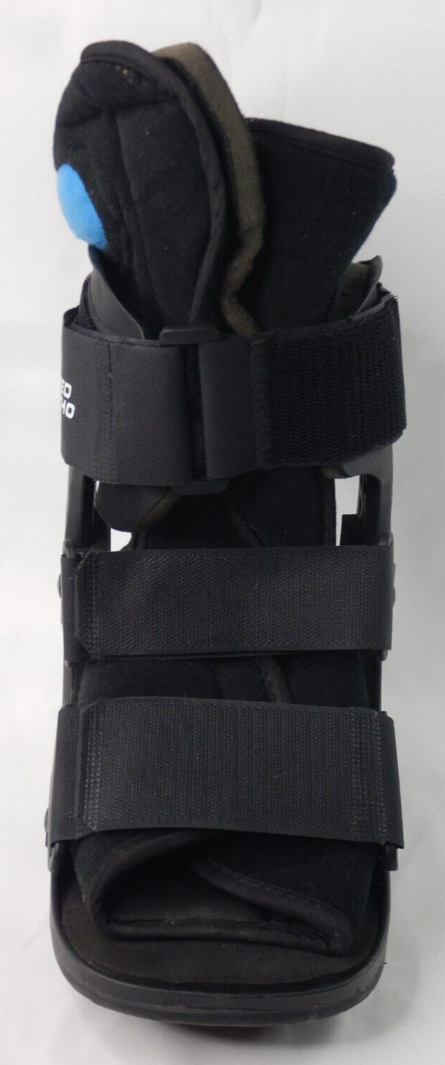 United Ortho Short Air Cam Walker Fracture Boot Extra Small Black