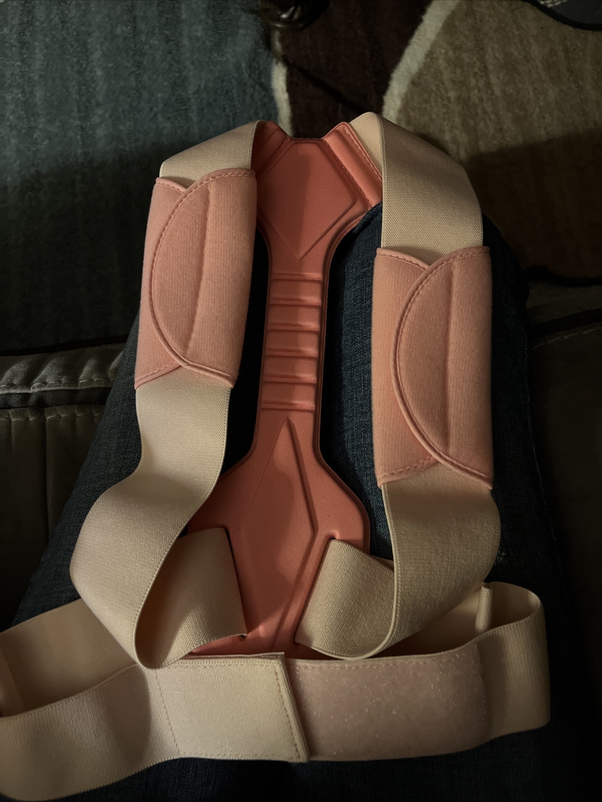 New Updated Posture Corrector Adjustable Upper Back Brace Small Pink Out Of Pack