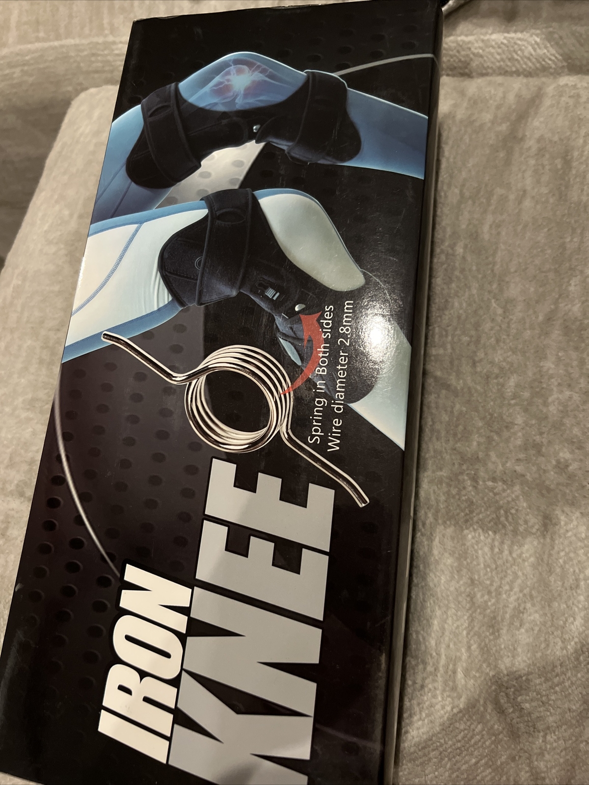 Iron knee
