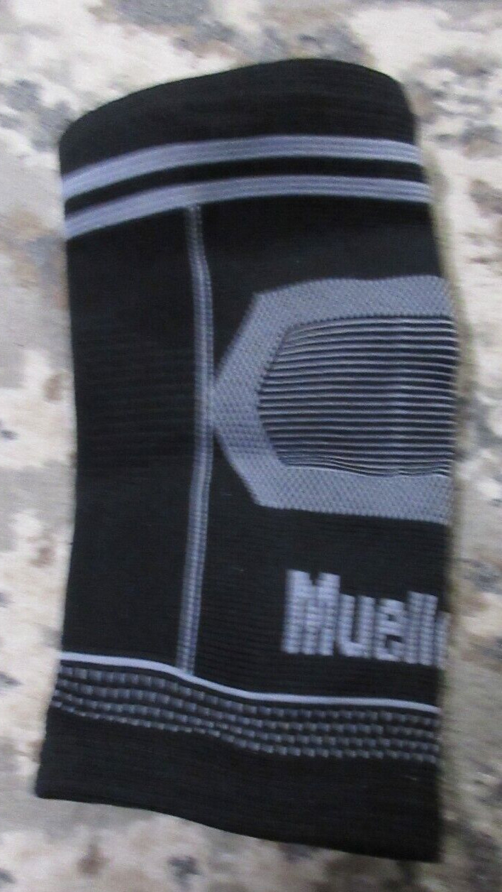 Mueller 360 Elbow Support Size S/M