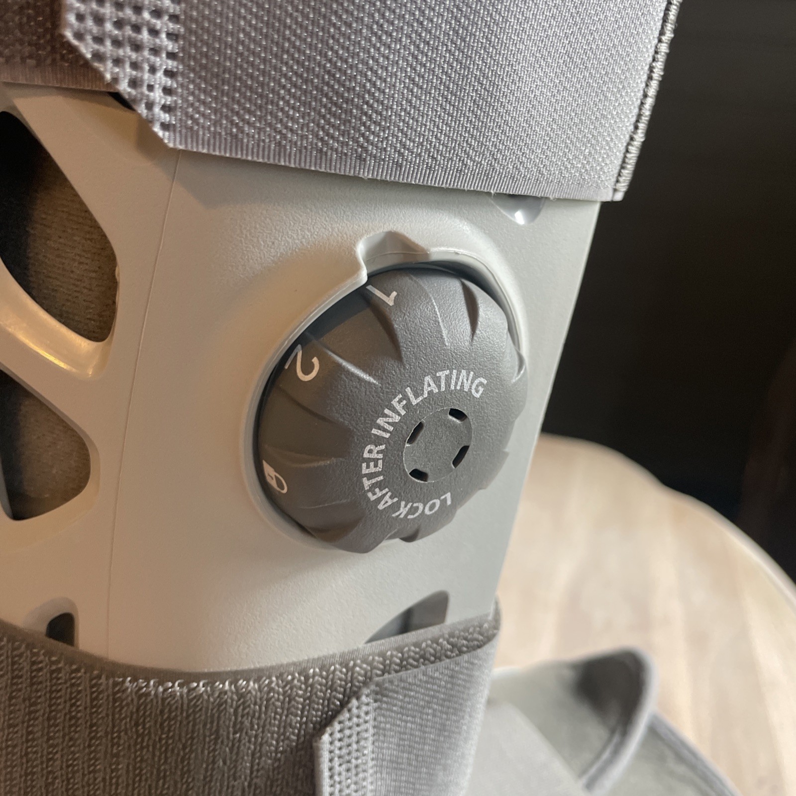 Aircast AirSelect Standard Walker Boot Left/Right Size Large