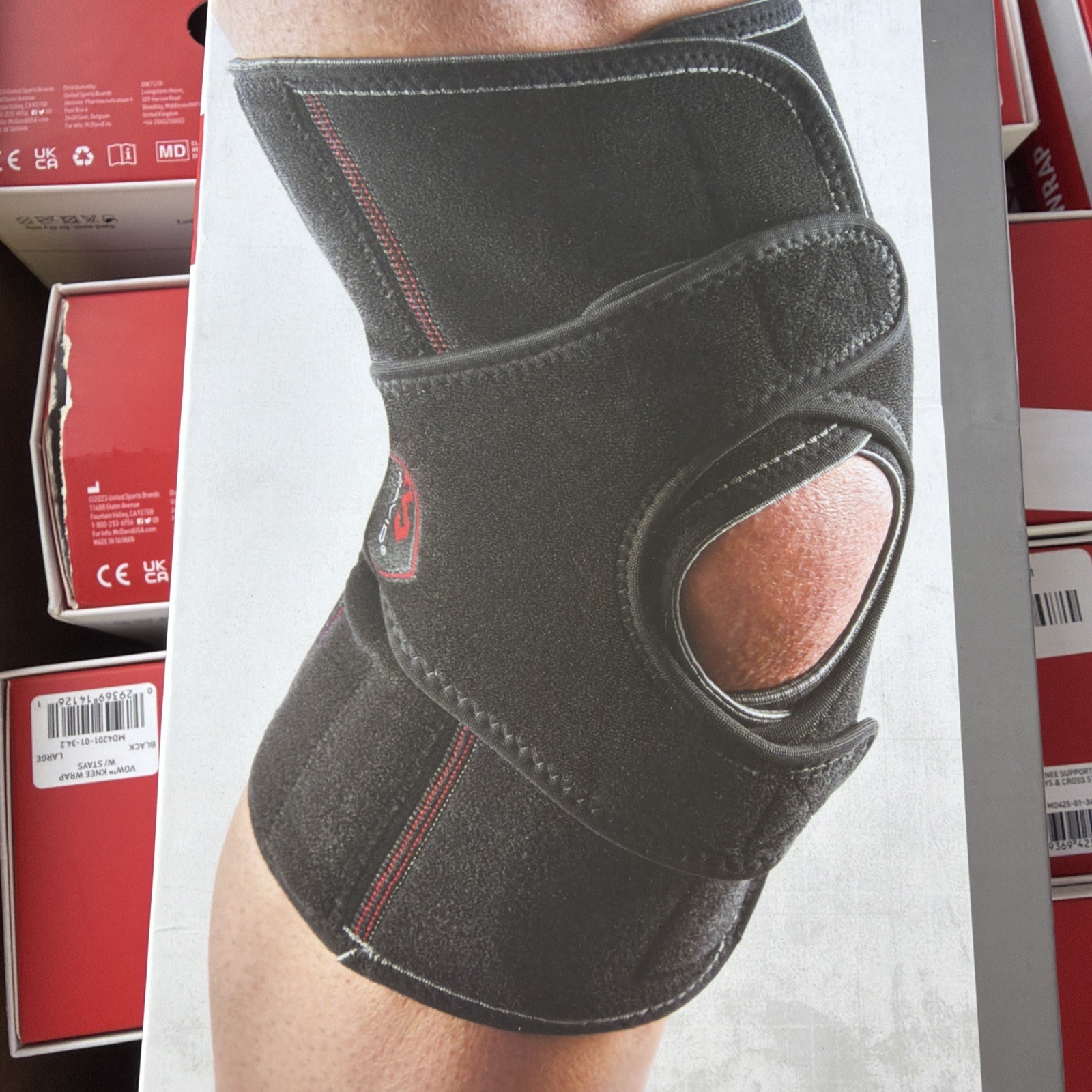 Mcdavid Level 2 Knee wrap w/ stays size X-Large 17-19”