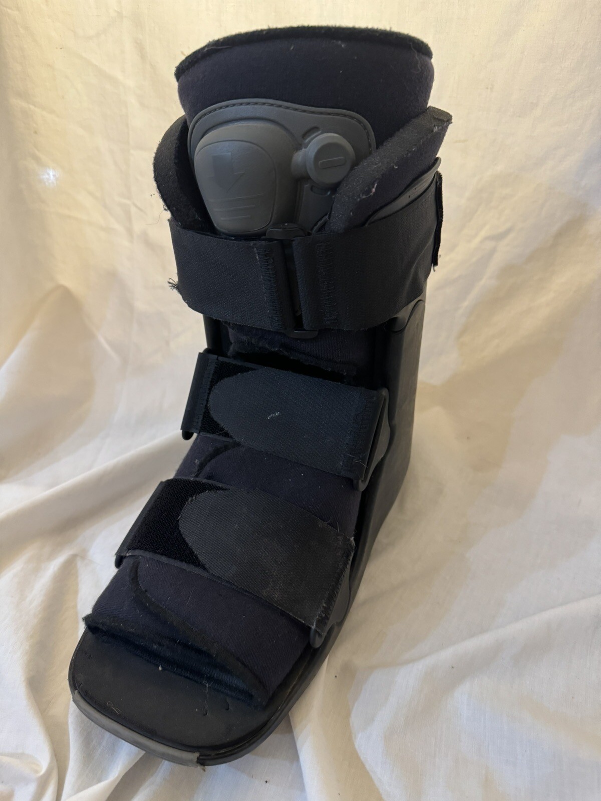 Berg Genesis Light Mid Calf Foot/Ankle Brace, Padded With Straps