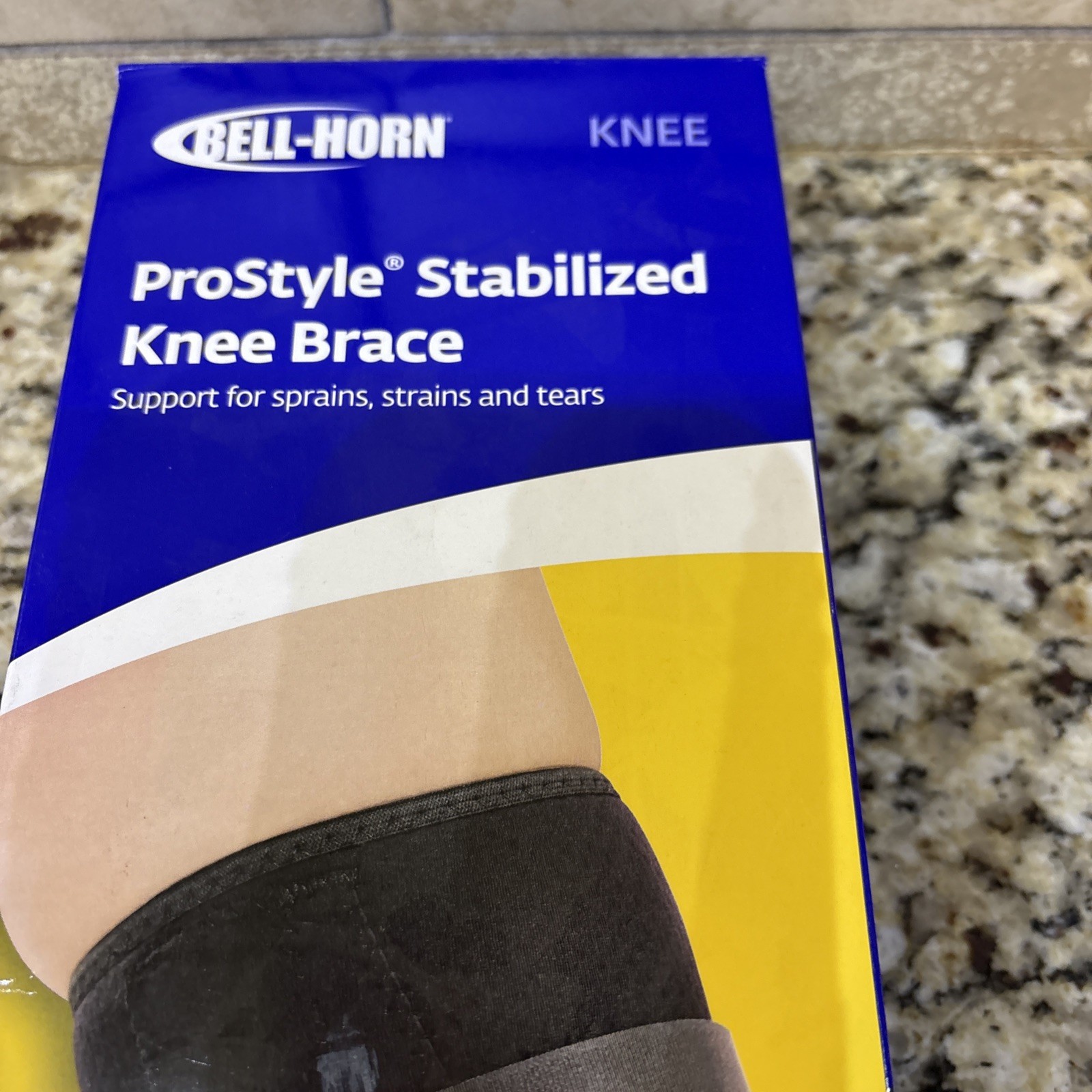 NEW Bell-Horn ProStyle stabilized knee brace easy on adult size M