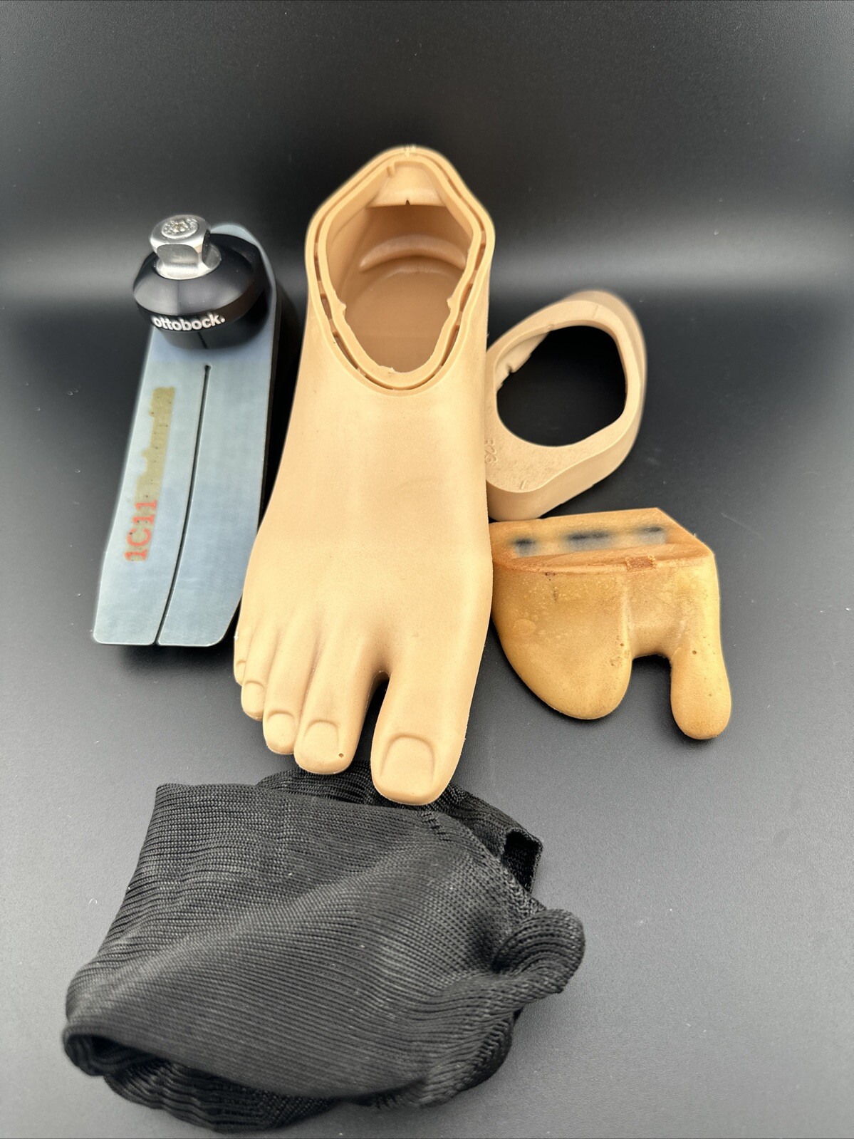 ottobock otto bock 1c11 terion prosthetic foot. size 23. cat 3. Right Shell.