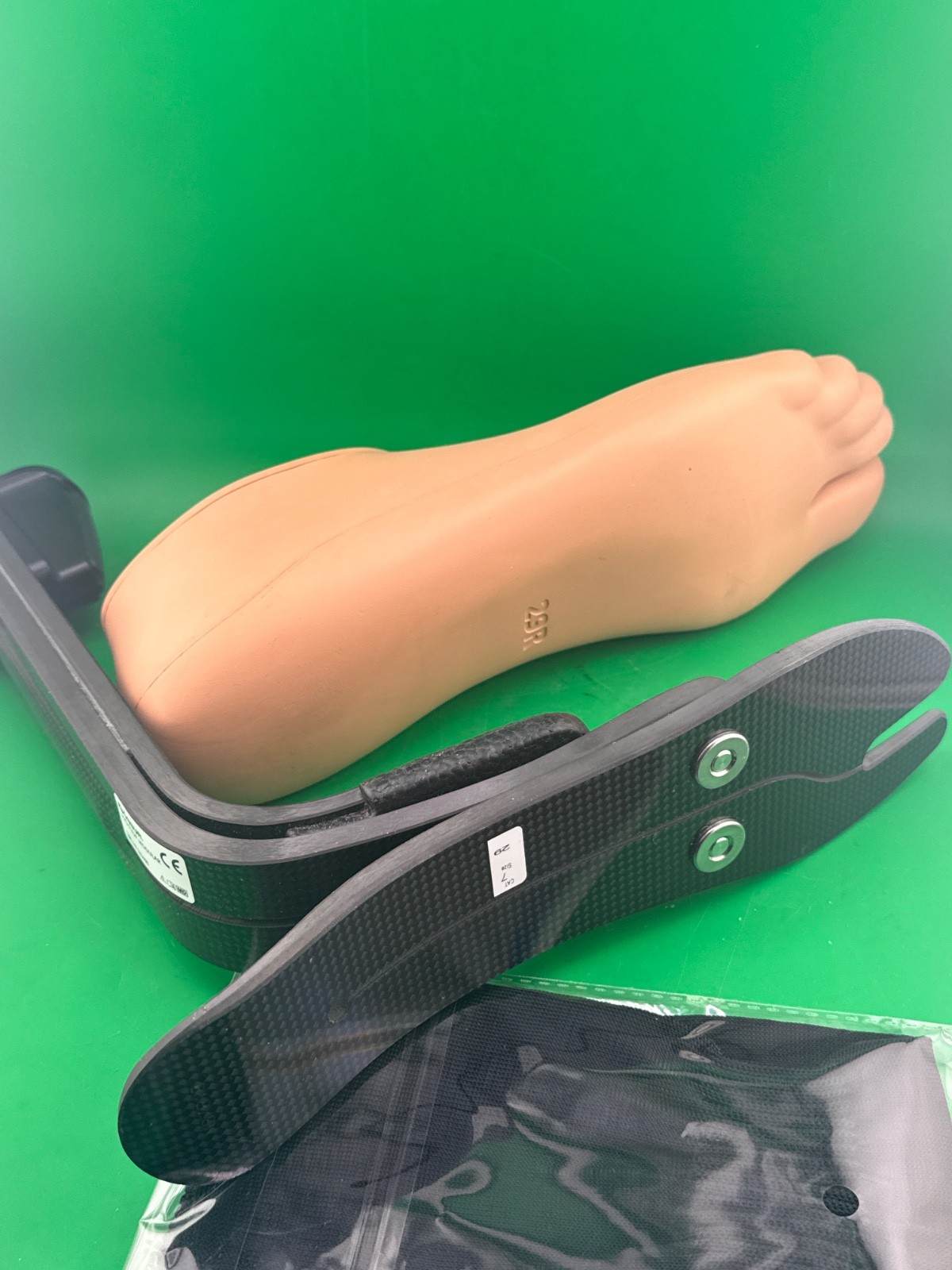 Ossur proflex pro-flex modular prosthetic foot, size 29. Right. Category 7 mint