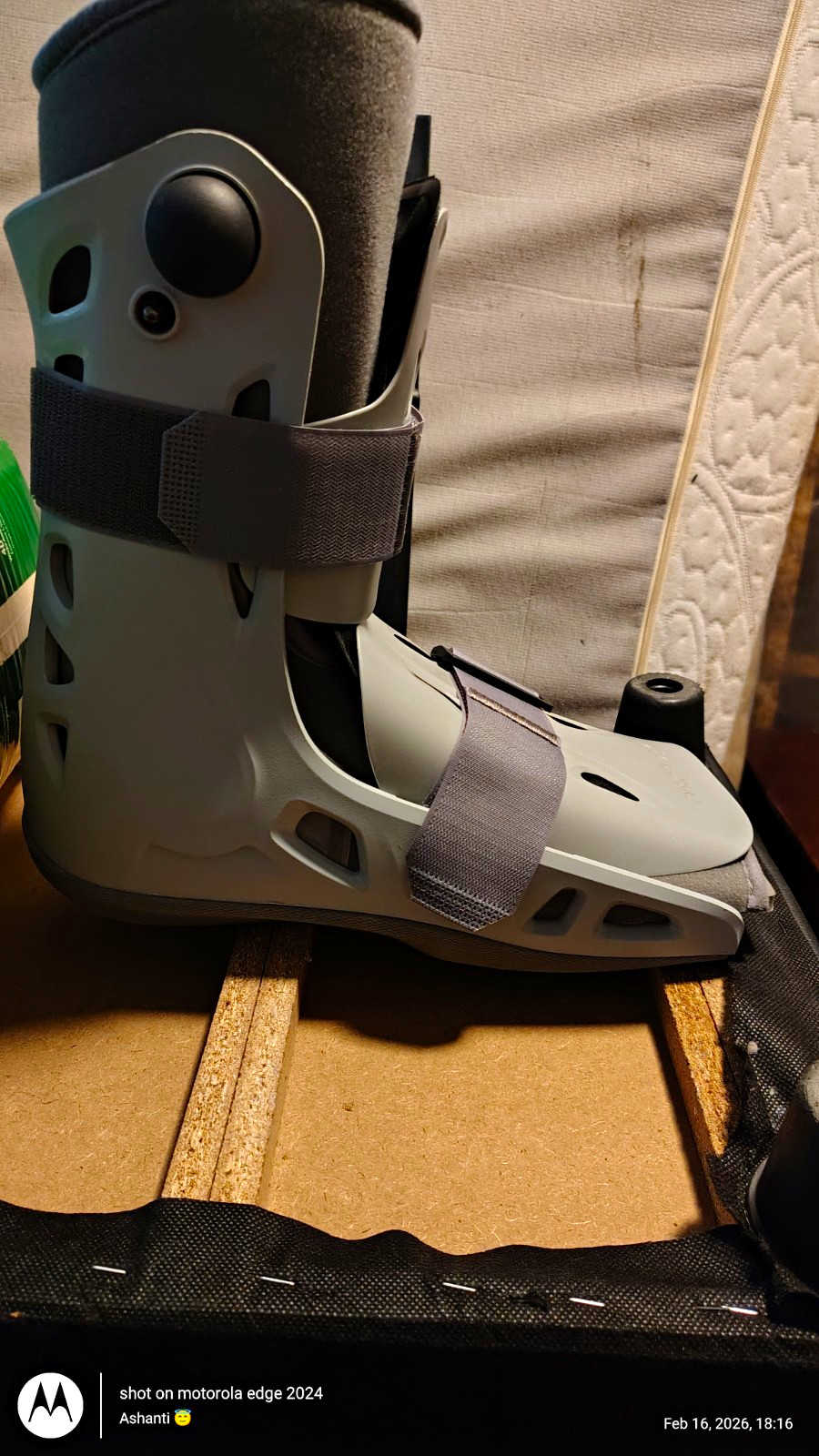 DJO XL Adjustable Walking Boot Ankle/Foot Immobilizer Stabilizer Gray/Black