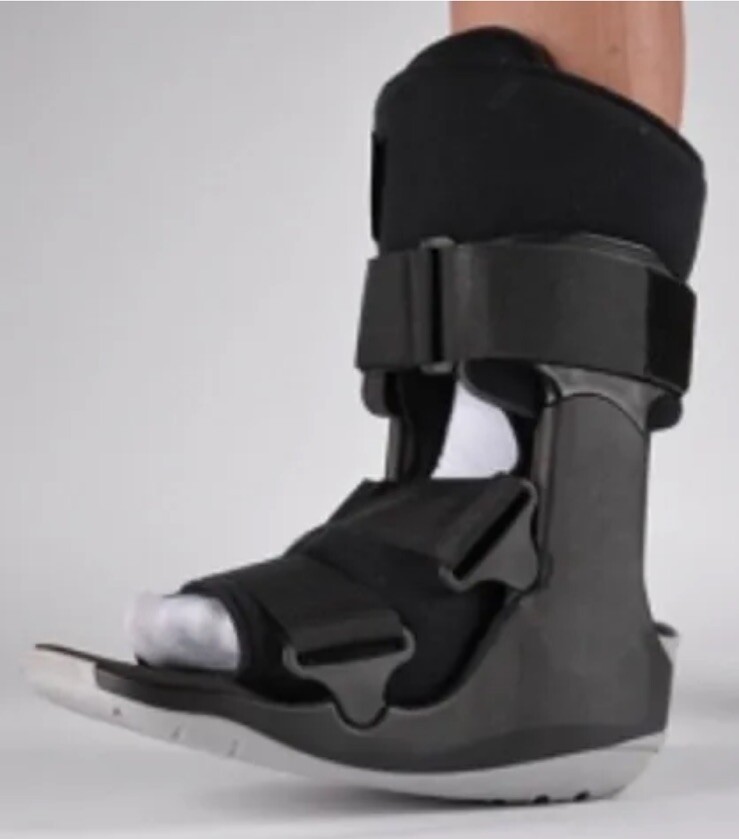 11107 Ovation Medical Pneumatic Shockpod Short Walker Brace LARGE Black