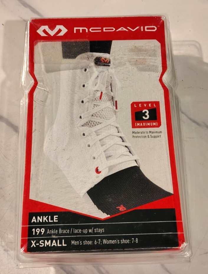 McDavid 199 Lightweight Ankle Brace White Size X-SMALL