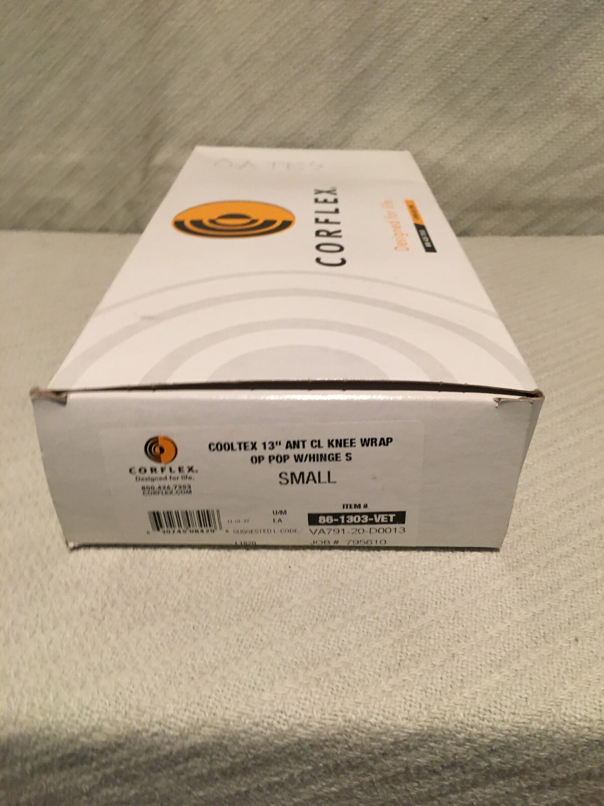 Small CORFLEX-Cool Tek 13″ Anterior Closure Knee Wrap OP Pop With Hinge 86-1303