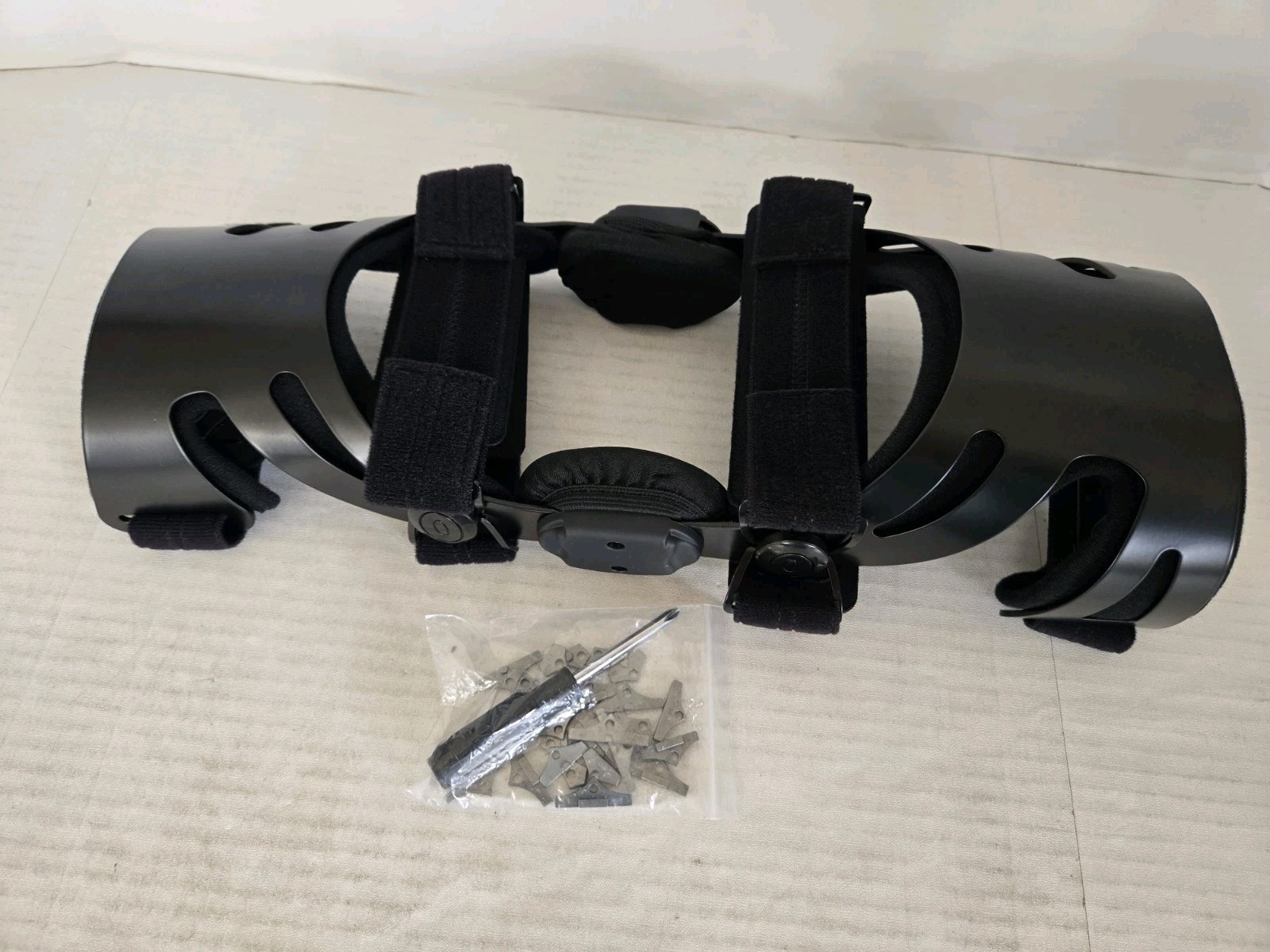 Advanced Ortho ACL Hinged Knee Brace New 855-L Med/Left FREE SHIPPING