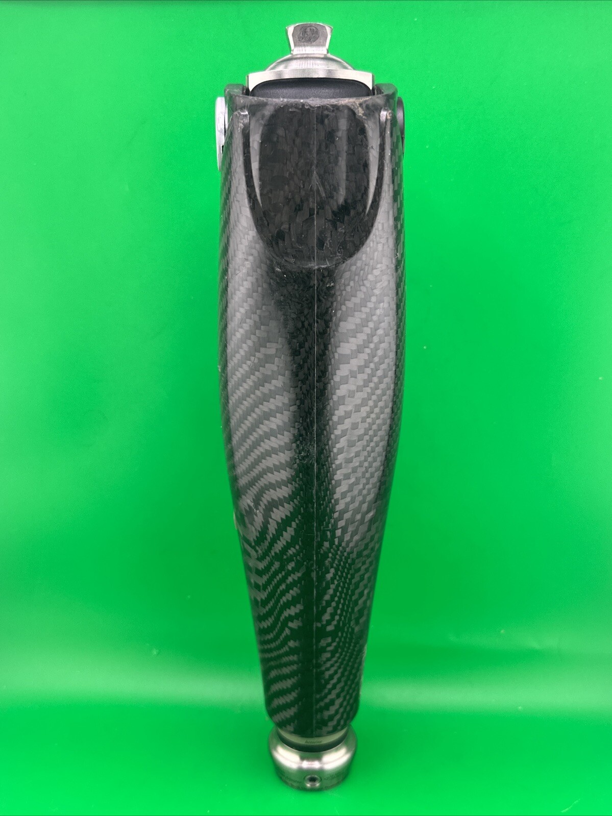 OTTOBOCK Otto Bock genium x3 prosthetic knee. 2017. READ READ