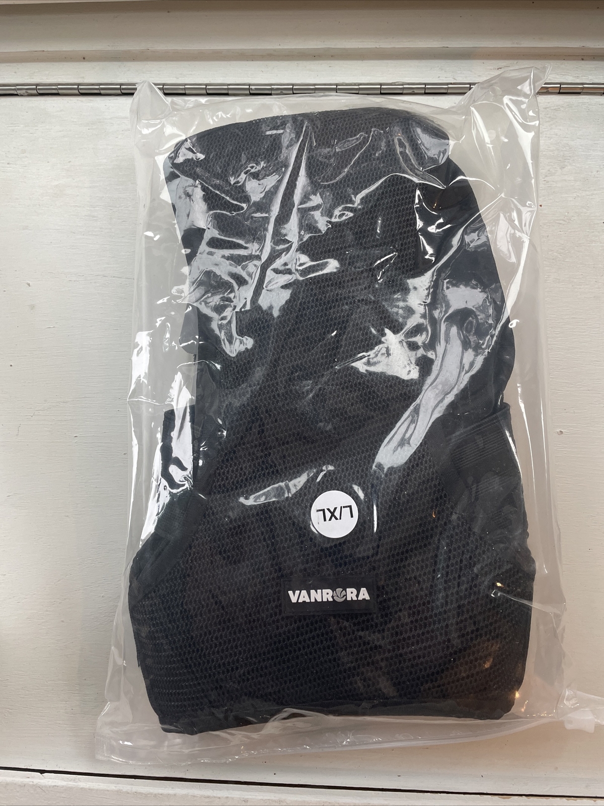 VANRORA Posture Corrector Unisex Back Brace Small/Medium L/XL Black NEW Open Box