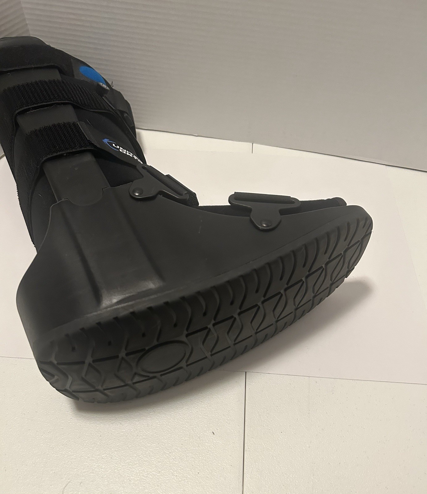 United Ortho XL Tall Air Cam Fracture Boot Brace Walker Foot Ankle Orthopedic