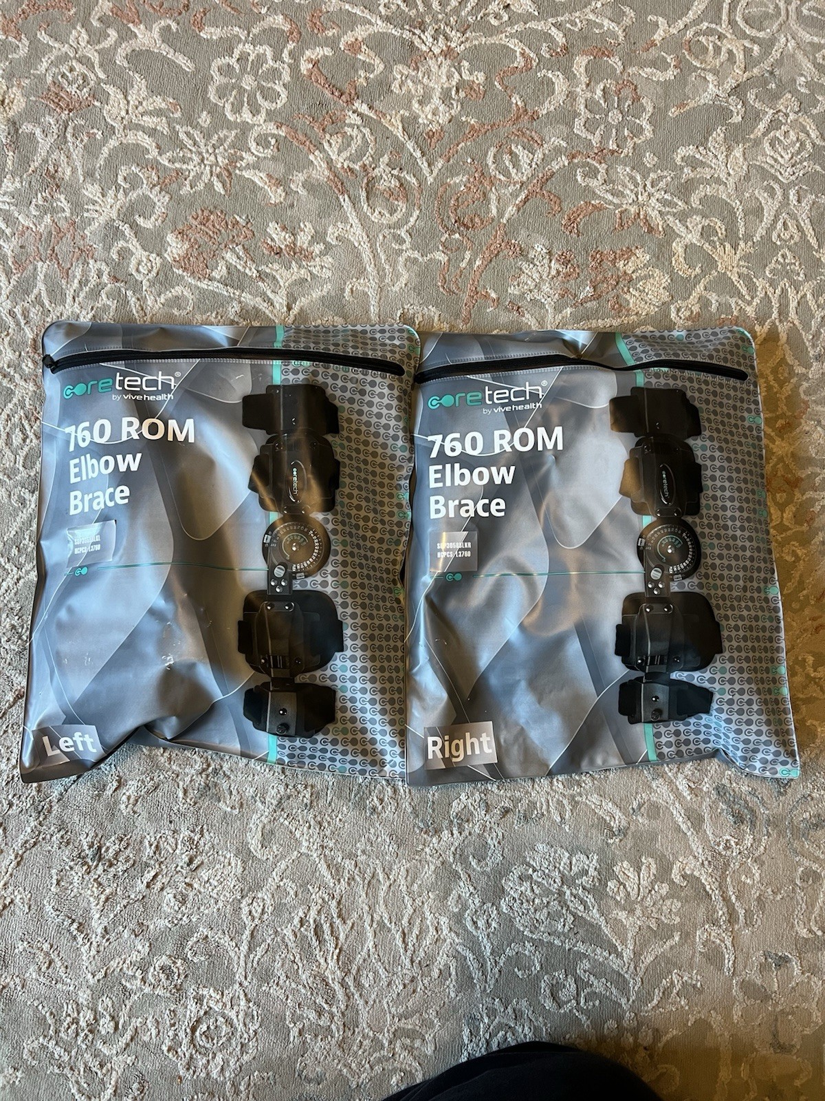 Core Tech 760 Elbow Brace Black Left And Right Set Included Brand New Never Use