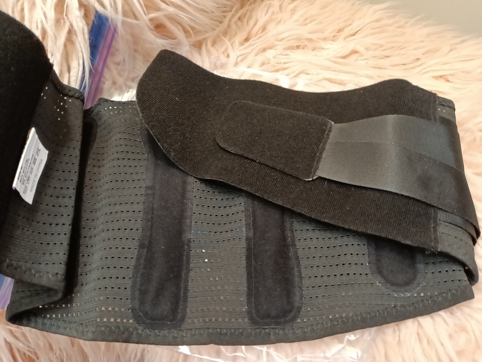 Fit Geno Back Brace Posture Corrector for Women and Men Size Medium