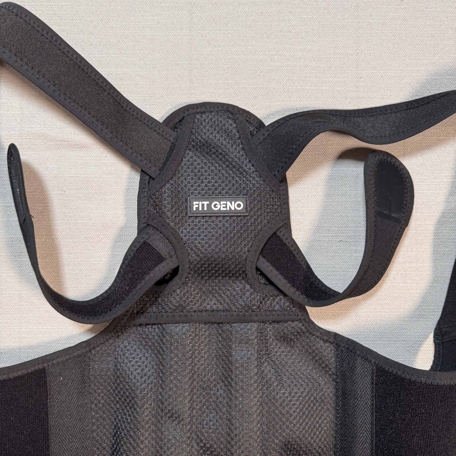 Fit Geno Back Posture Corrector Adjustable Shoulder Brace Black Size Medium