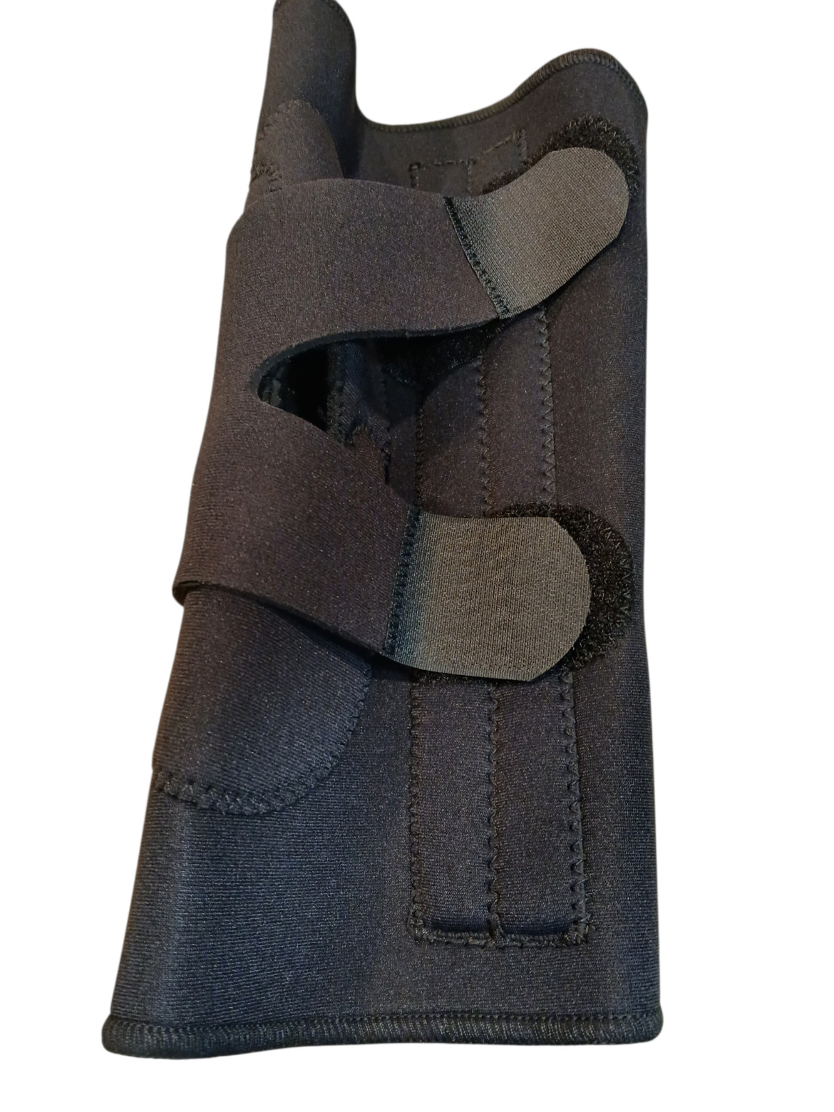 Curad Knee Support with J shaped Support Right Large size