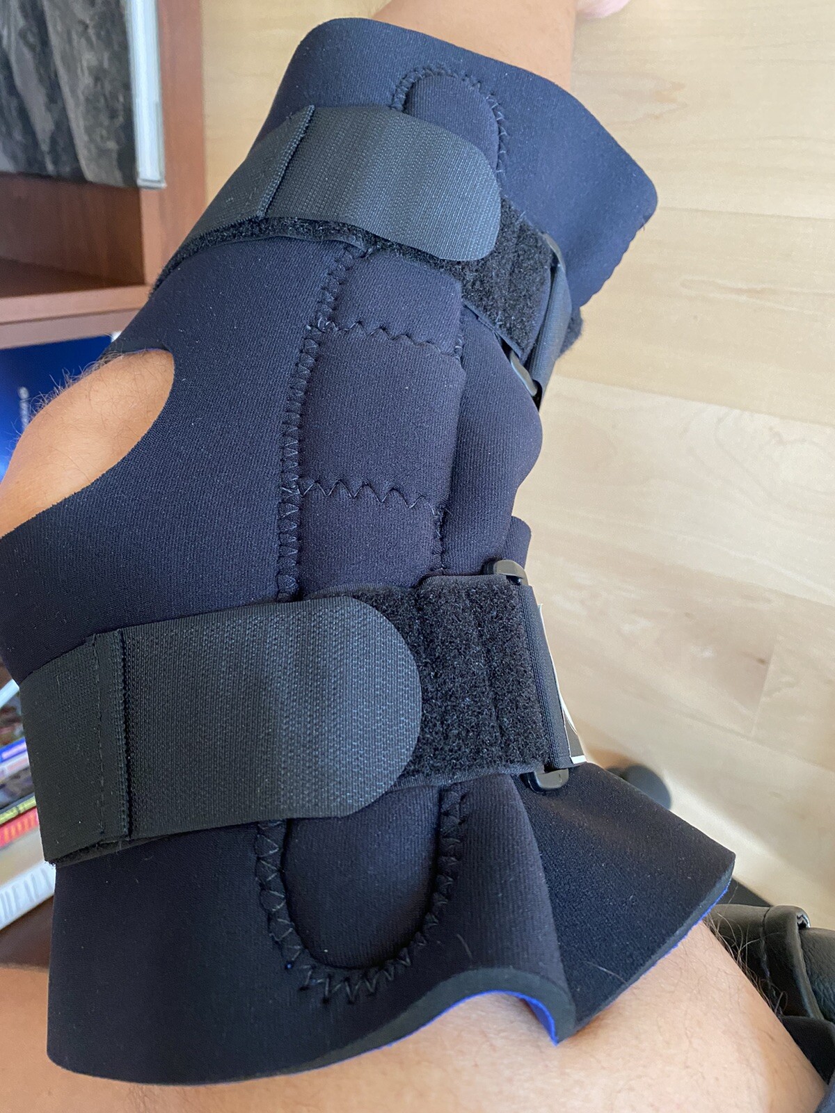 Dynatronics knee Support, Open kneecap Stabilizer with Adjustable Strap Hinged