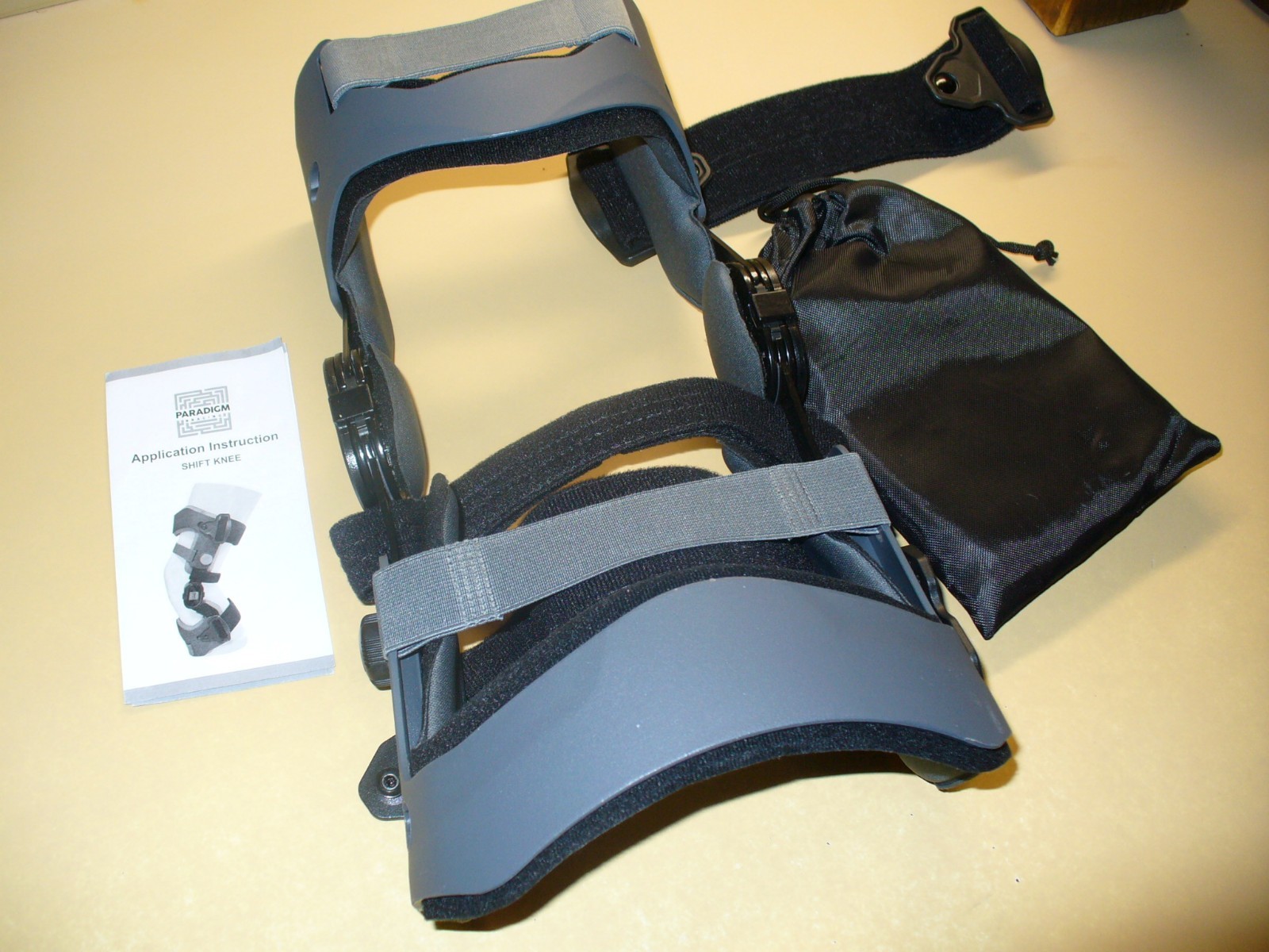 Paradigm Bracing Solution Shift Knee Brace Model # Shift 52-3 – Size Medium -New