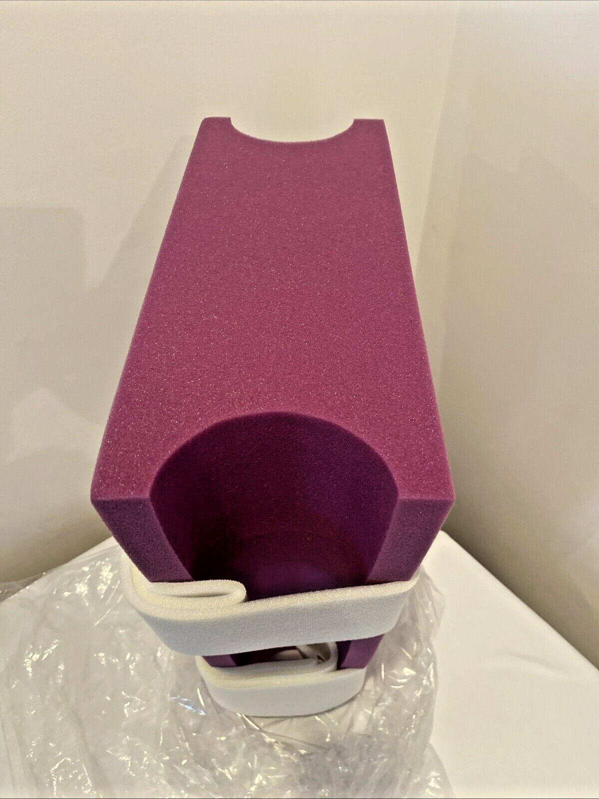 Hip Abduction Support Pillow with Straps Posture Cushion Pillow for Patient MED