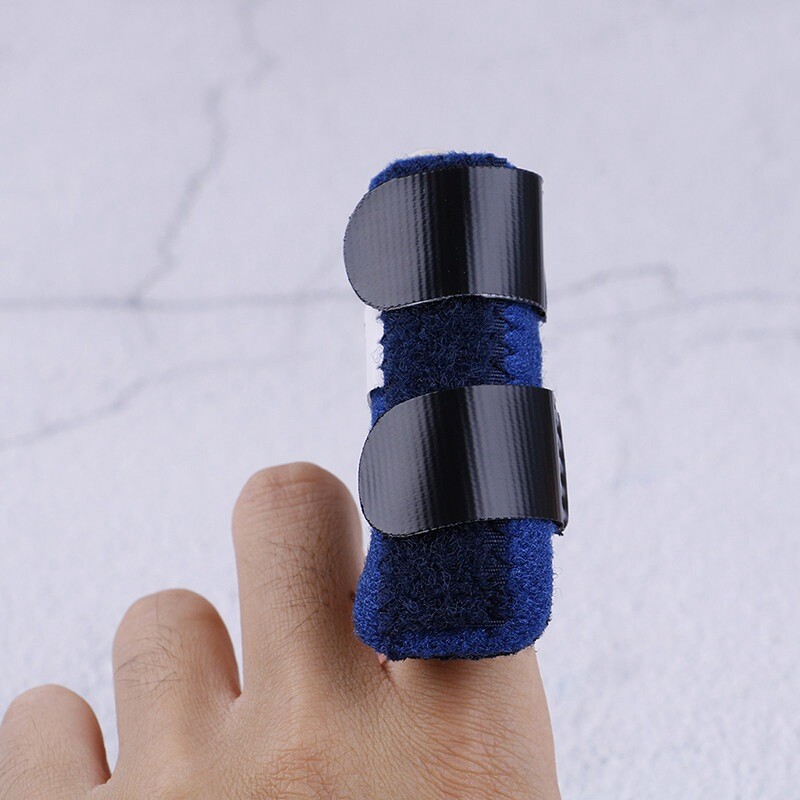1Pcs Aluminium Finger Splint Brace Adjustable Tape Bandage Corrector Support