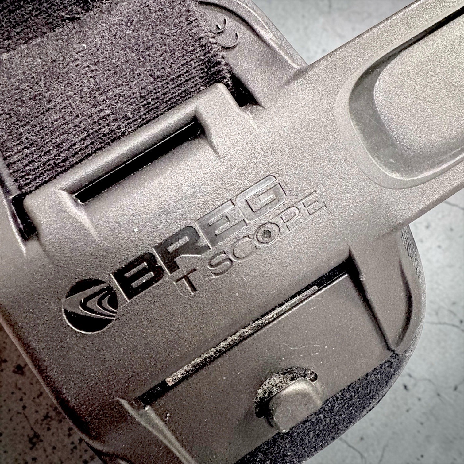 Breg T Scope Post Op Knee Brace Adjustable ROM Hinged Black