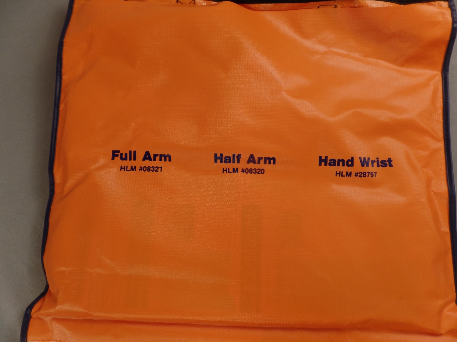 Inflatable Air Splint Kit 6 Pieces for Arms and Legs New Old Stock Never Used