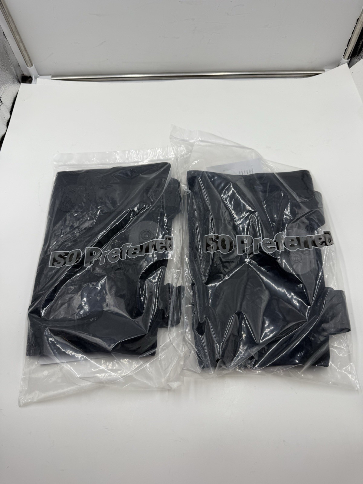 Lot Of 2 NEW ISO Preferred OA Dual ROM Hinge Knee Brace ISO-KN209 L1832 L1833