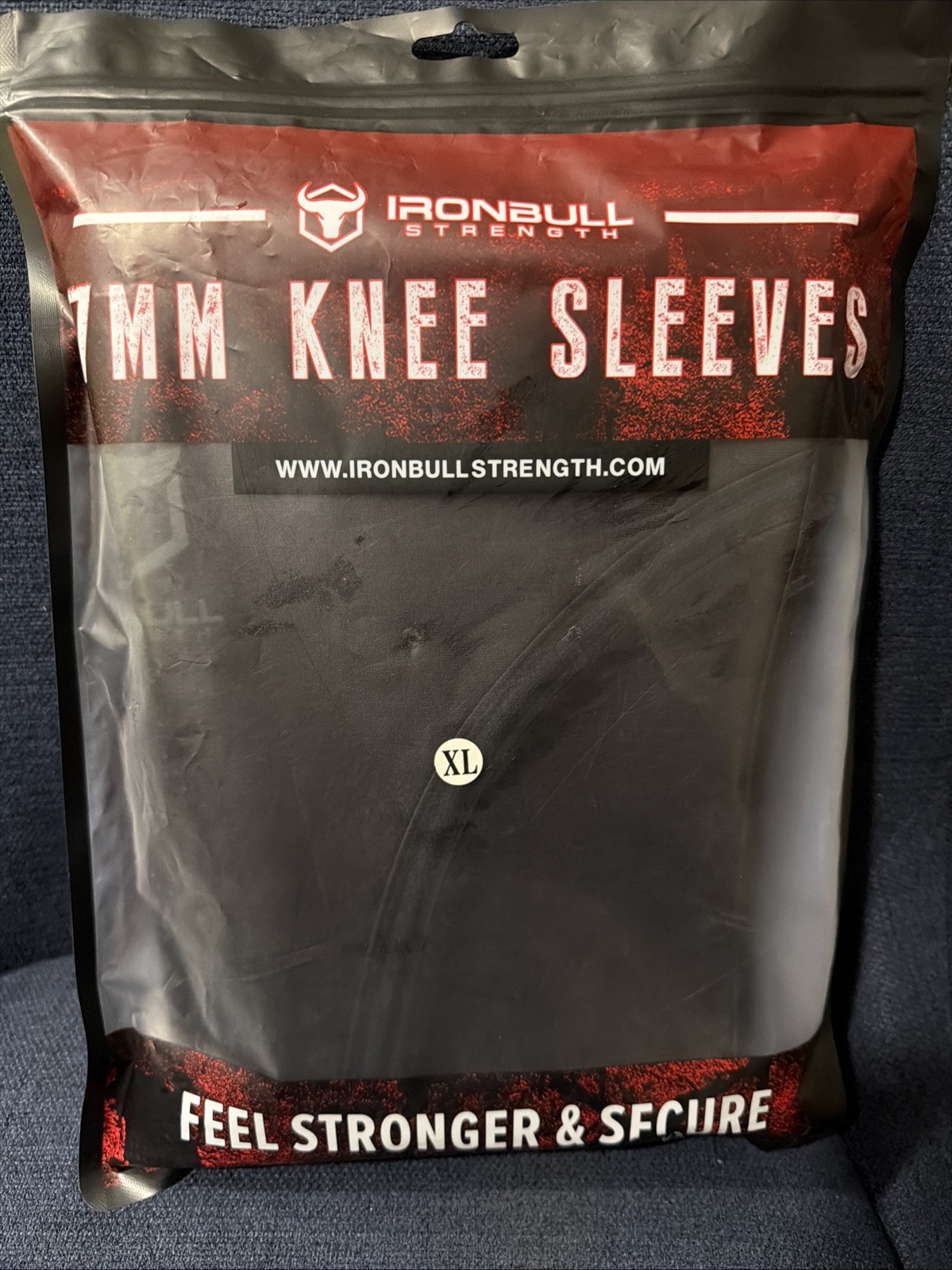 Iron Bull Strength Knee Sleeves 7mm 1 Pair – Compression Brace Knee Sleeve XL