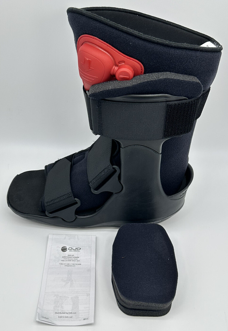 XcelTrax Ankle Walker Air Boot Hook & Loop Closure Male Medium *Fits 7-1/2 – 10