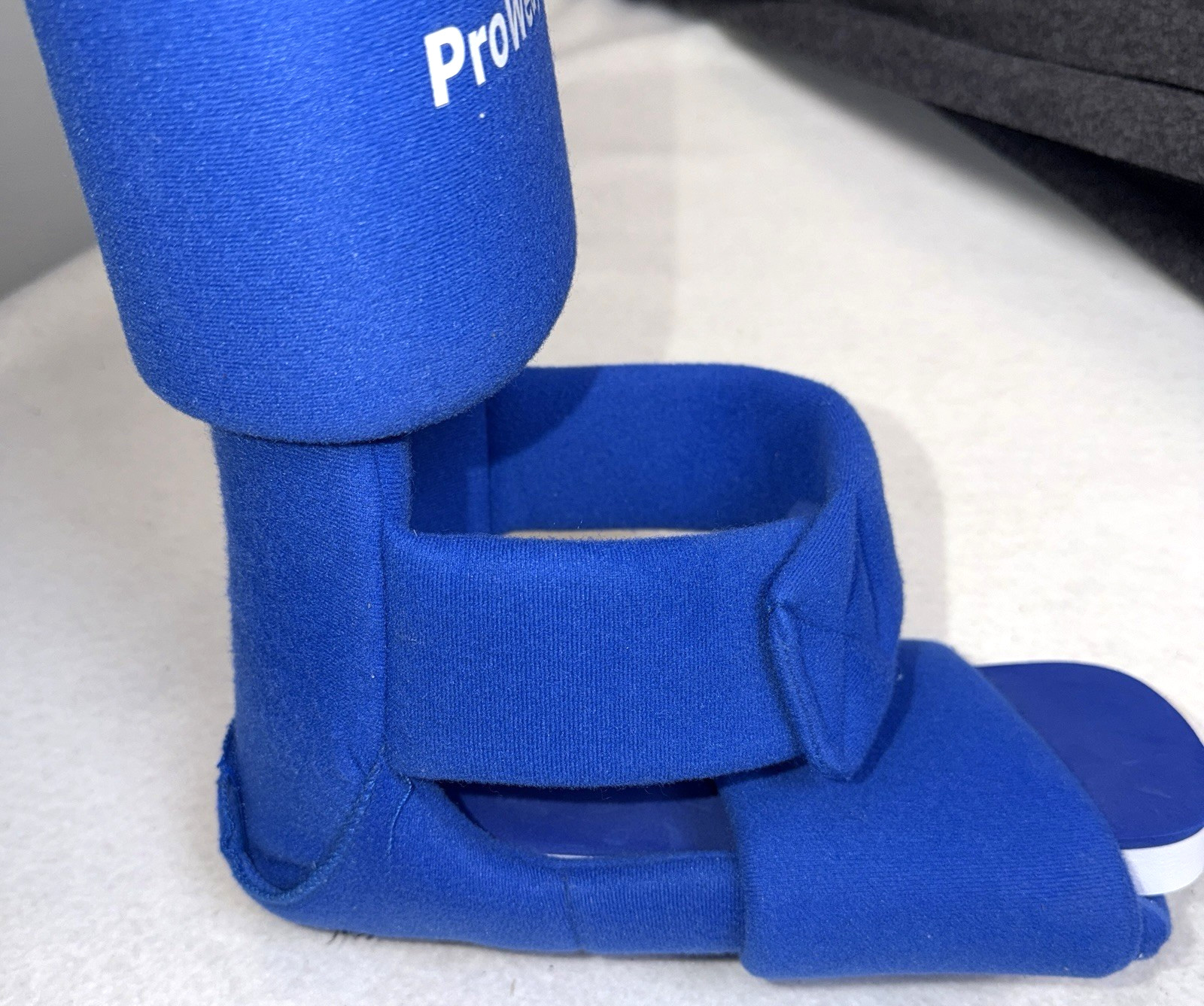 ProWedge DJO Orthopedics Post Op Offloading Shoe Boot Blue Medium