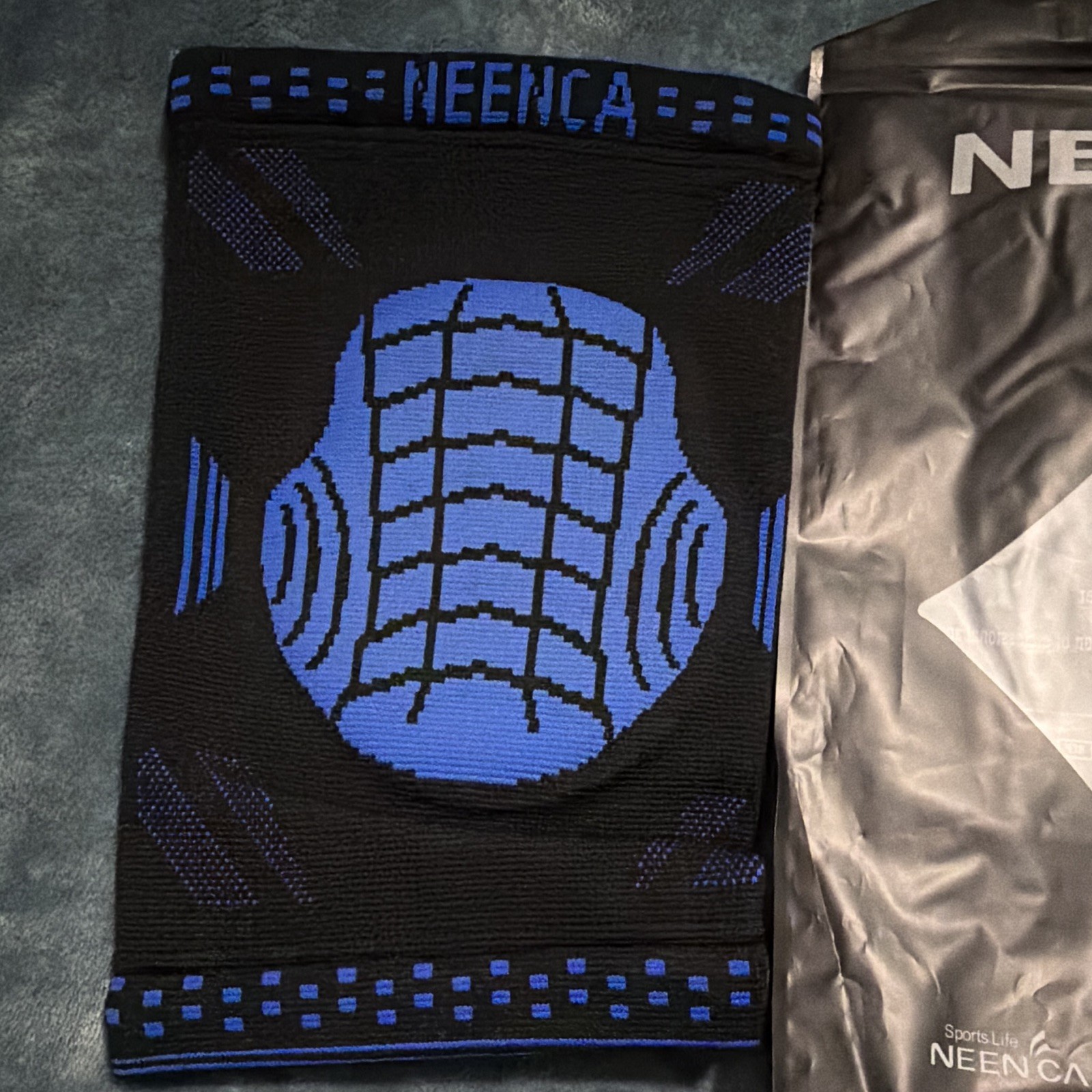 NEENCA Knee Brace Compression Support Sleeve Black/Blue XXL Model HP060