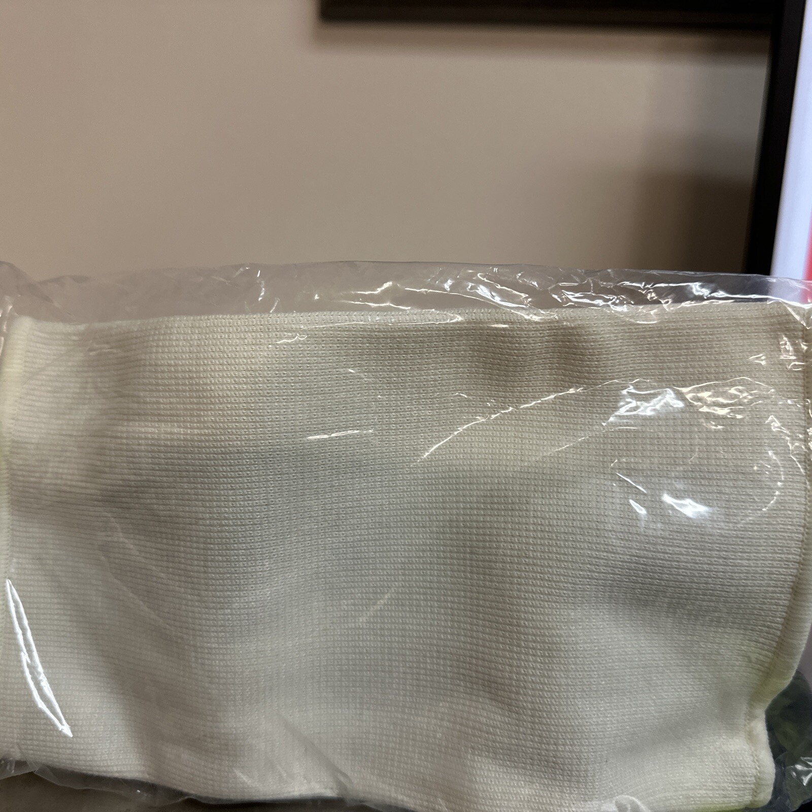 Procare 79-80195 Elastic Knee Support, Size Medium By DJO.