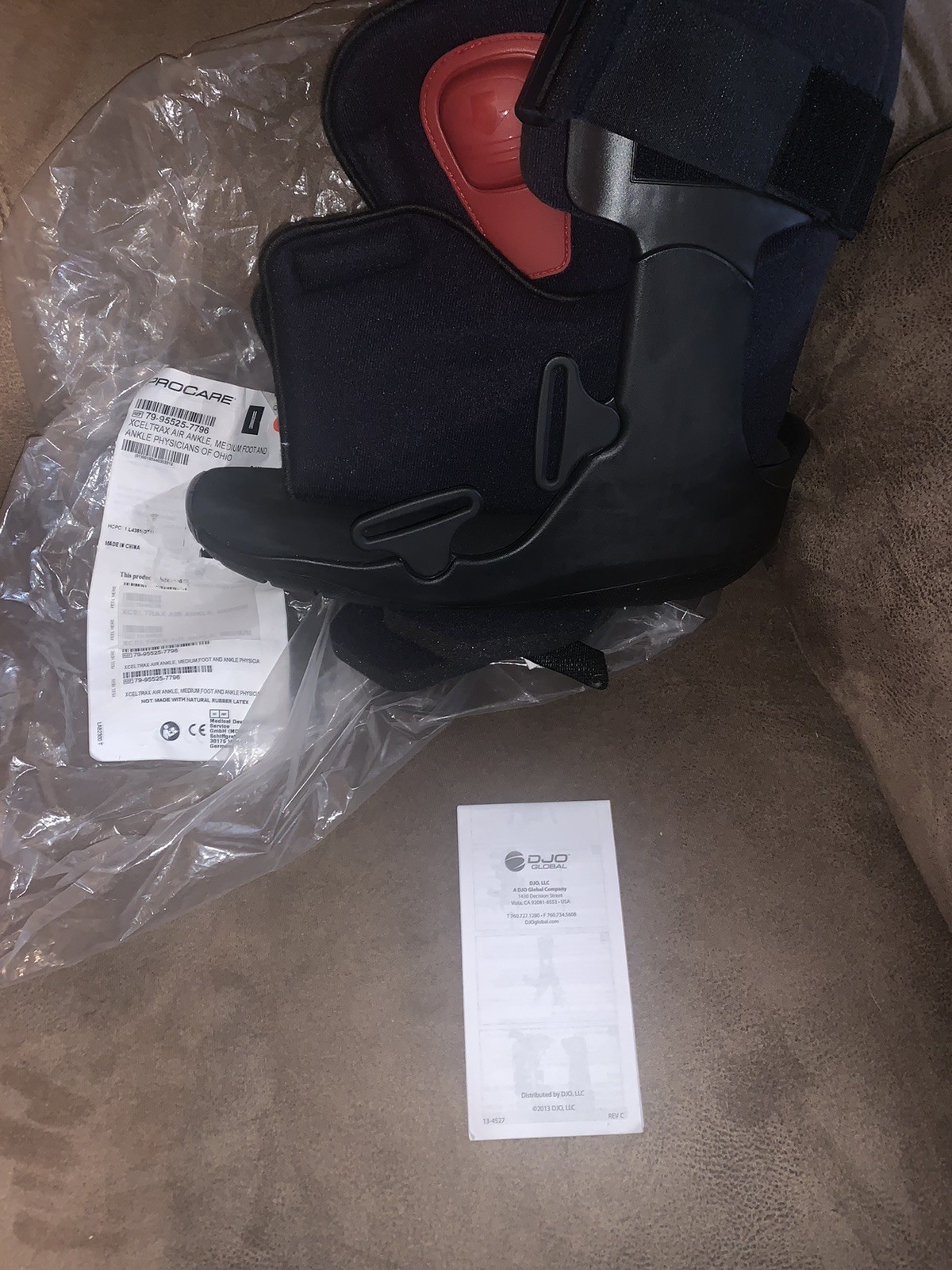 Procare XcelTrax Air Ankle Boot Medium 79-95525