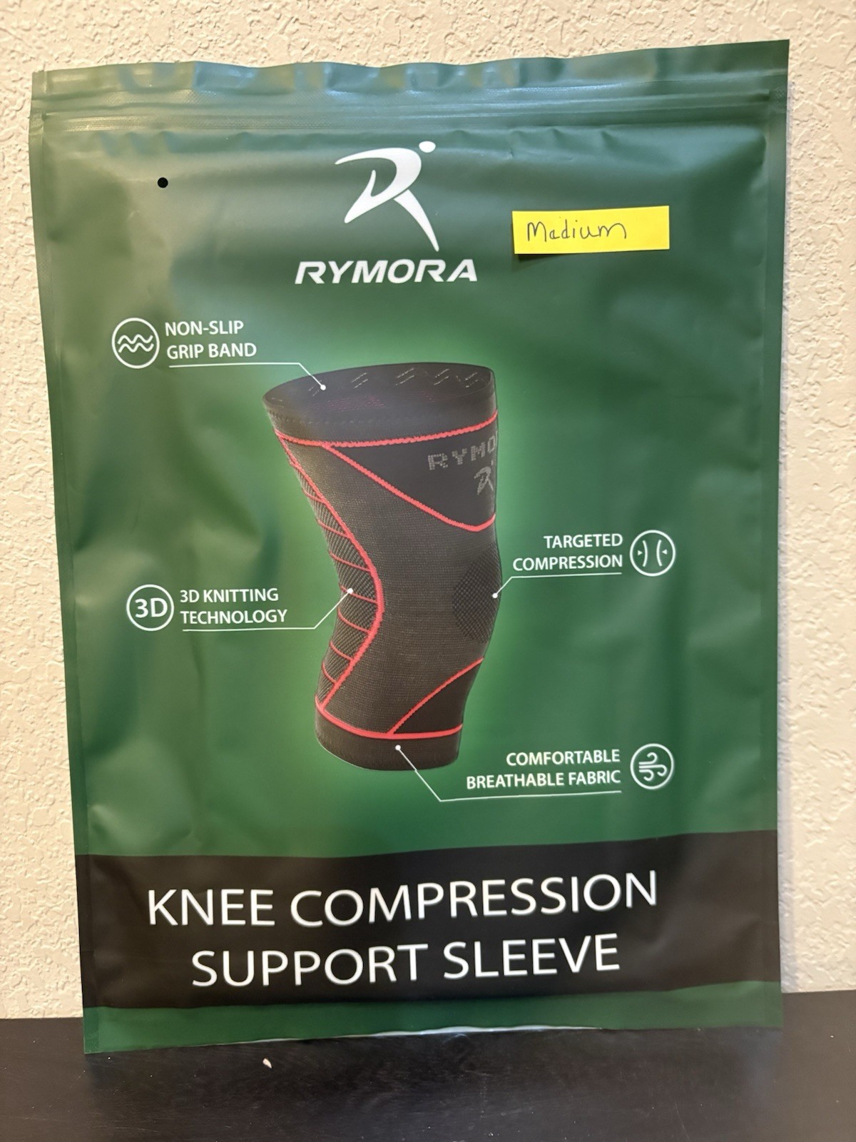 Rymora Knee Compression Support Sleeve SZ Medium New Non-Slip Grip Band 3D Knit
