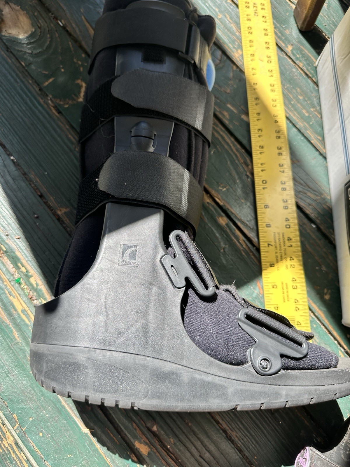 Ossur Walker EQ Air MD Black A-W0600BLK Walker Fracture Boot Medium