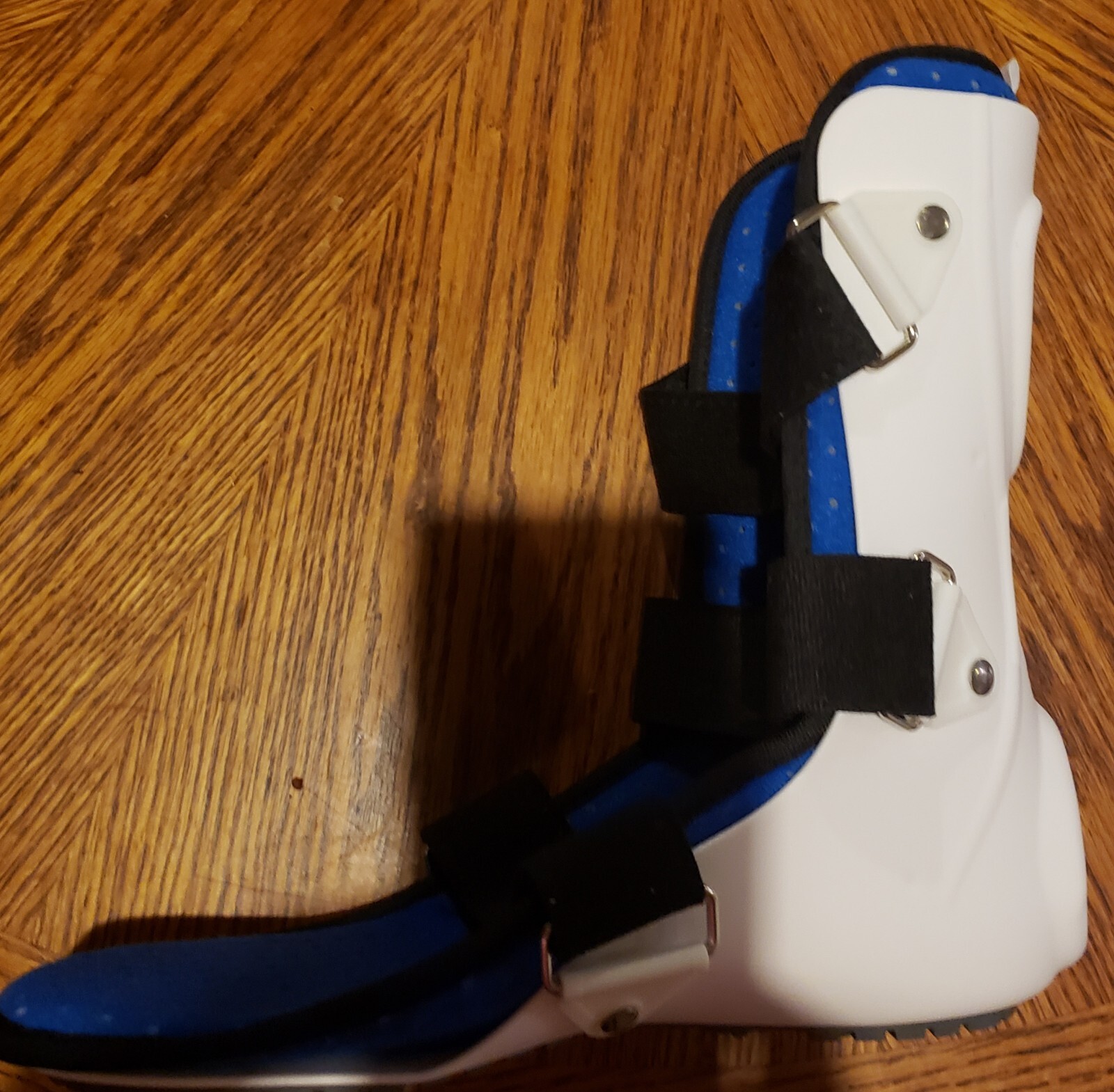 Walking Boot Fracture Boot for Broken Foot Sprained Ankle Fits Right Large