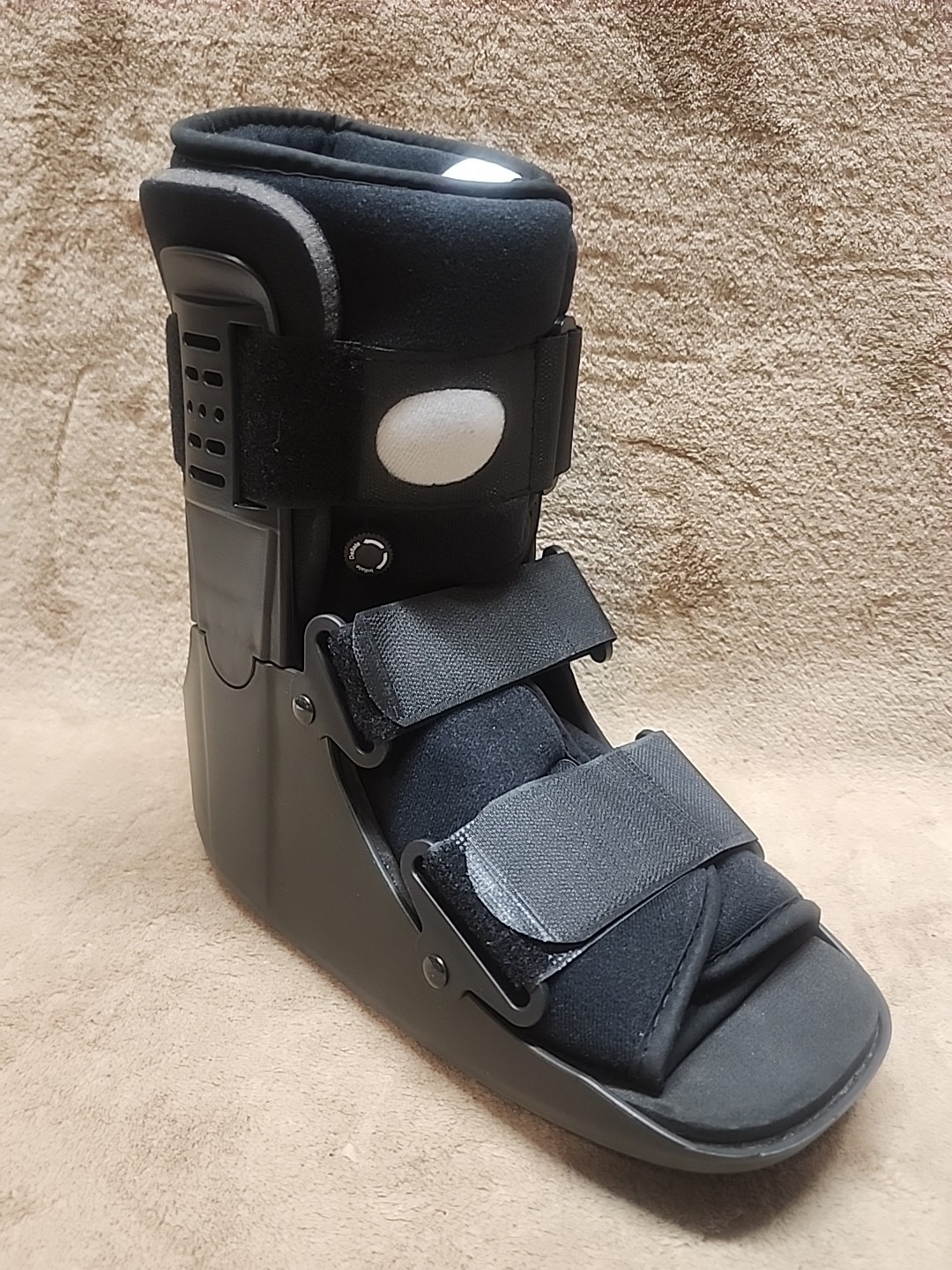 Air Walking Boot, Fracture Boot Short Walker Protection. Size Medium