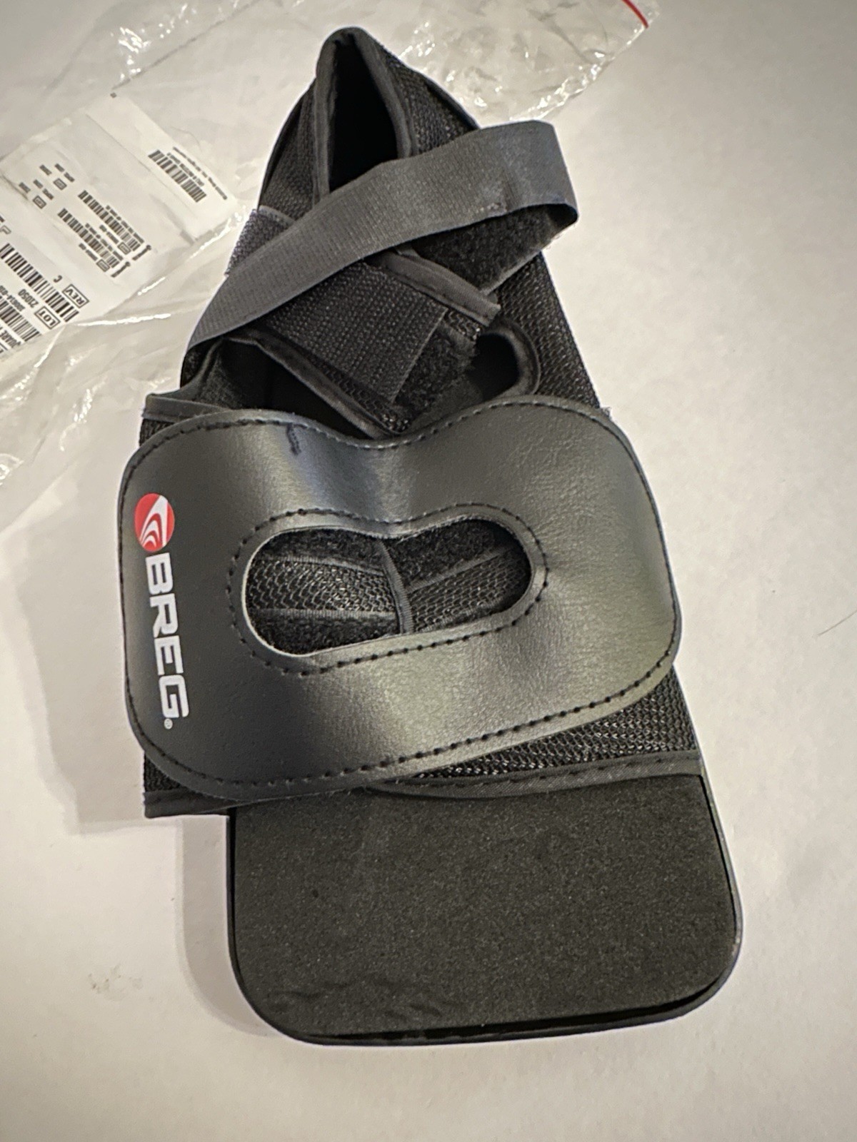 Breg Square Toe Post-Op Shoe Size XS. Model 100614-010.