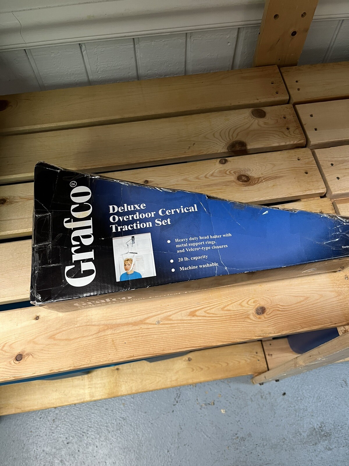 NEW Grafco Deluxe Over-door Cervical Traction Set (Item: GF1871) – Box Damage