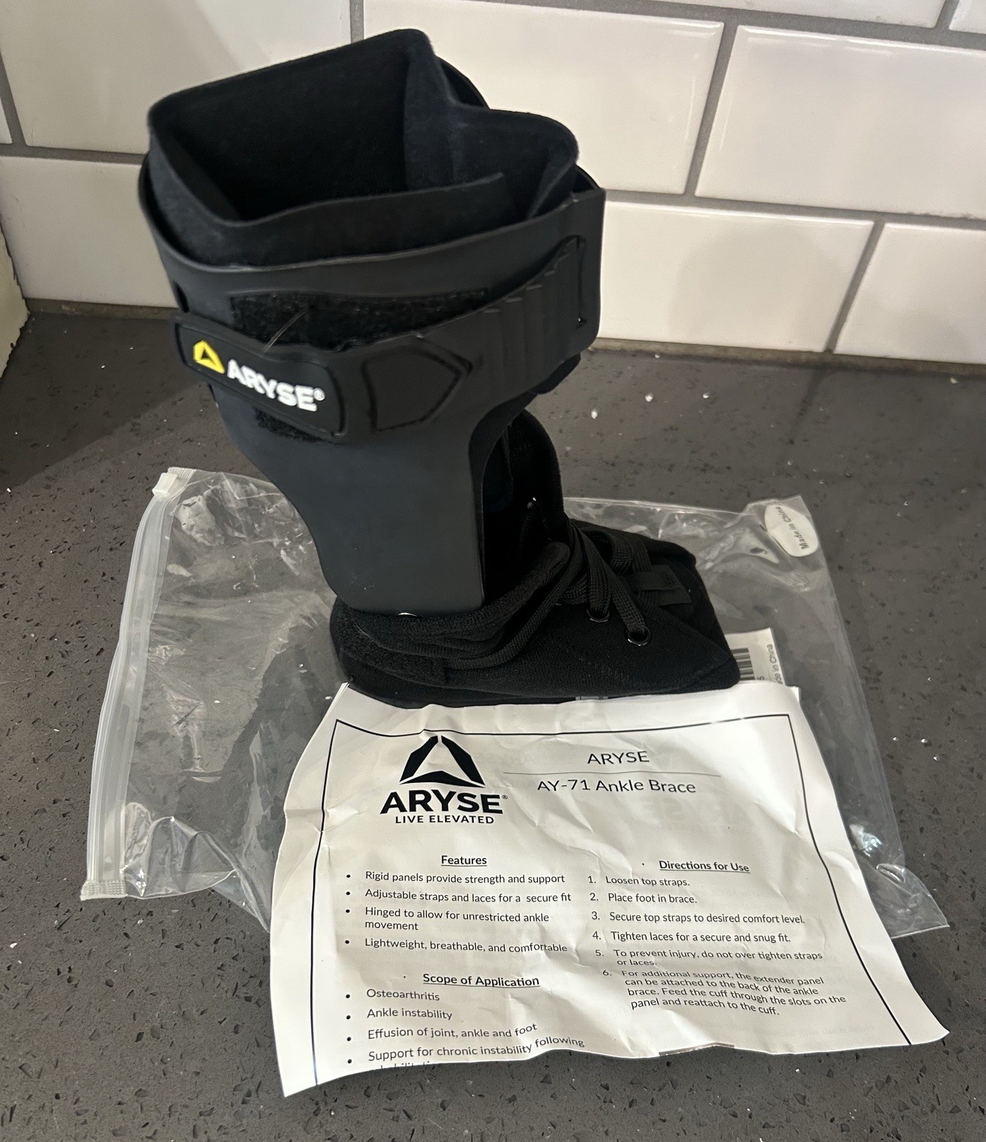 Aryse AY-71-102L Ankle Brace Medium Size New In Package L1971 Left